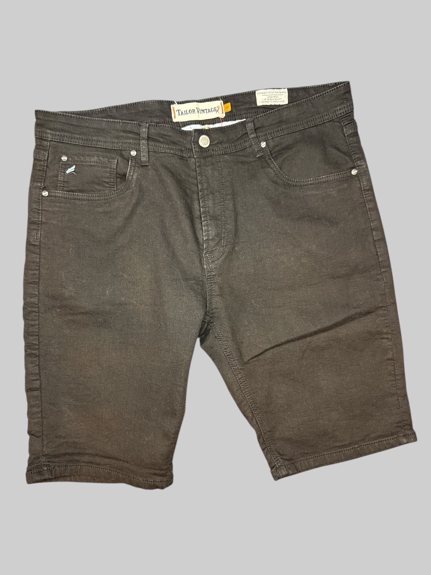 0X Vintage black Bermuda shorts