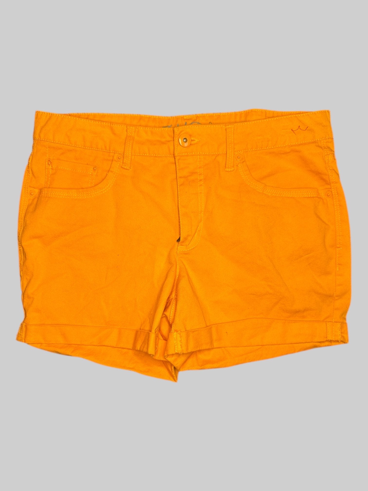 L Orange shorts