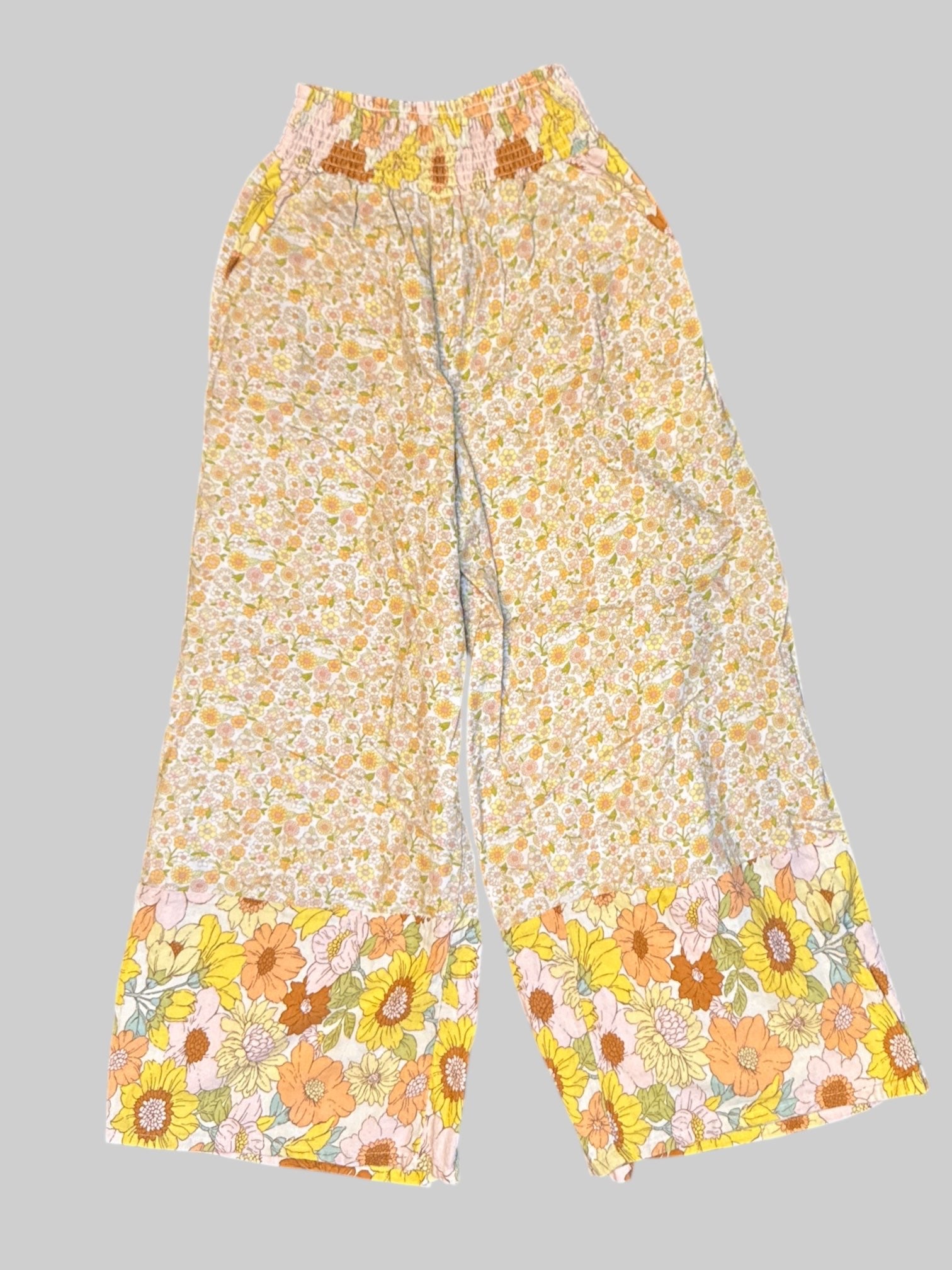S Light pink multicolor floral pants with elastic waistband