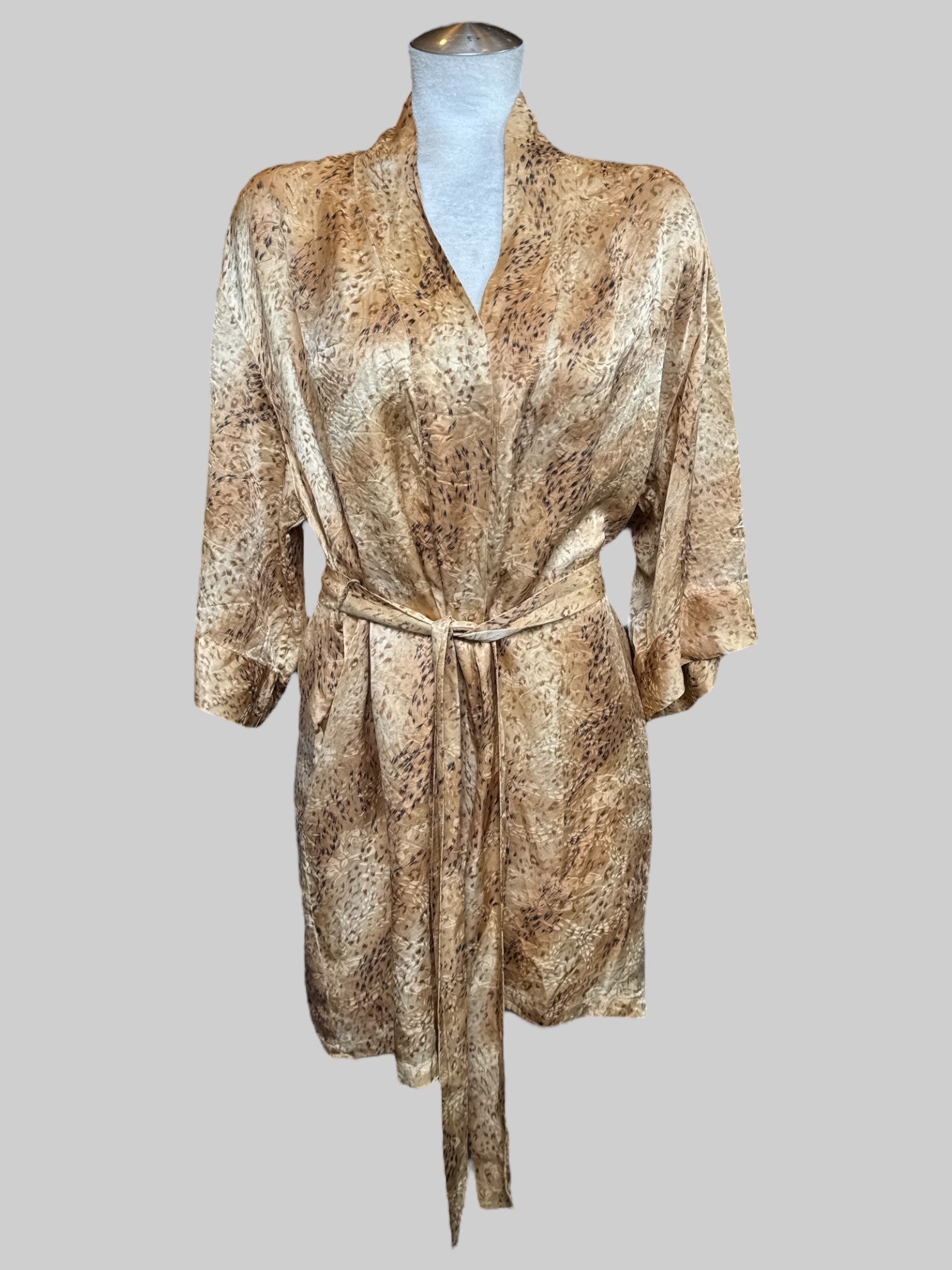 L Vintage silk tan animal print robe with belt tie