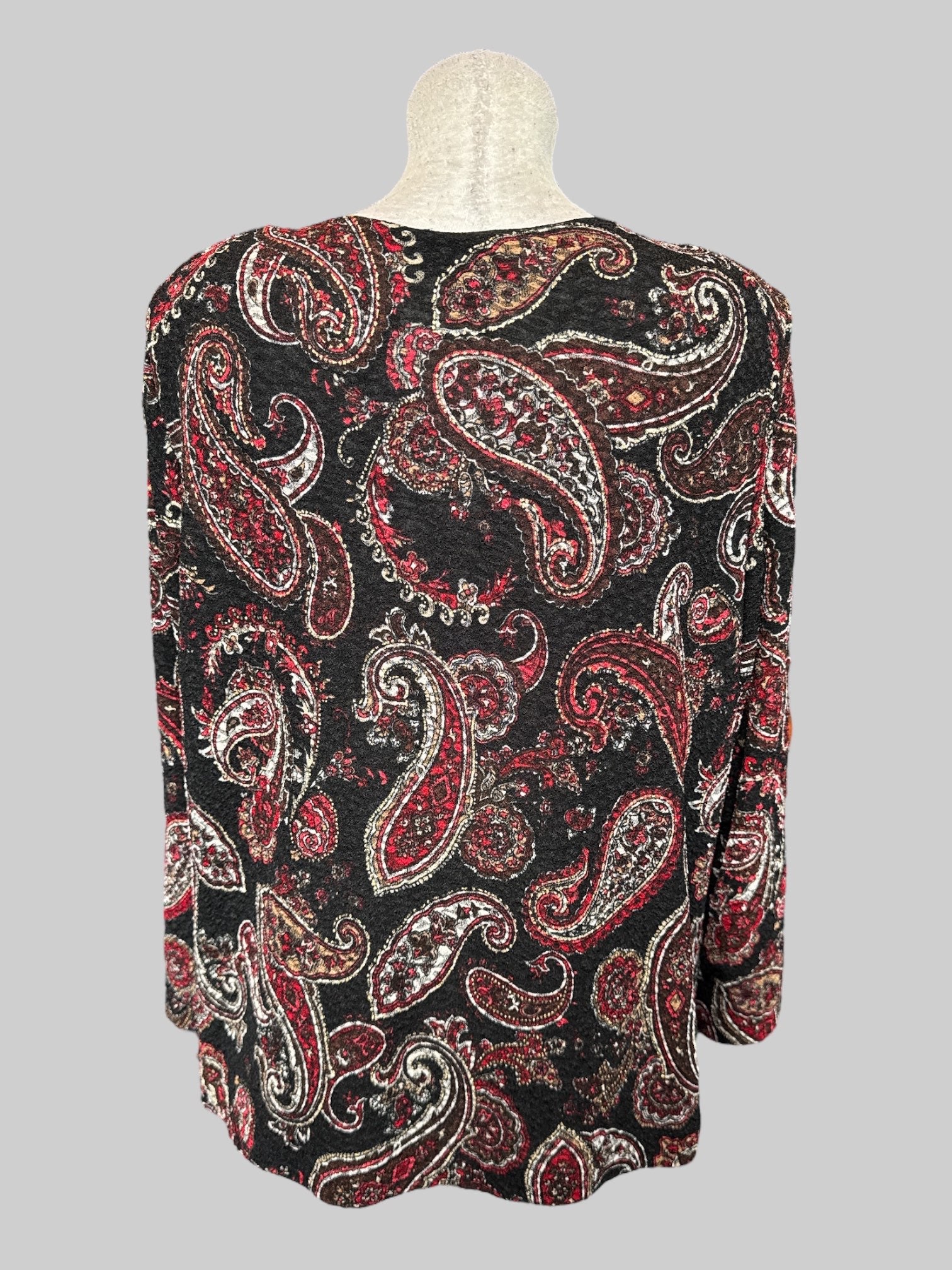 0X Vintage black textured single button cardigan with brown, red, white, and gold paisley designs and shoulder pads