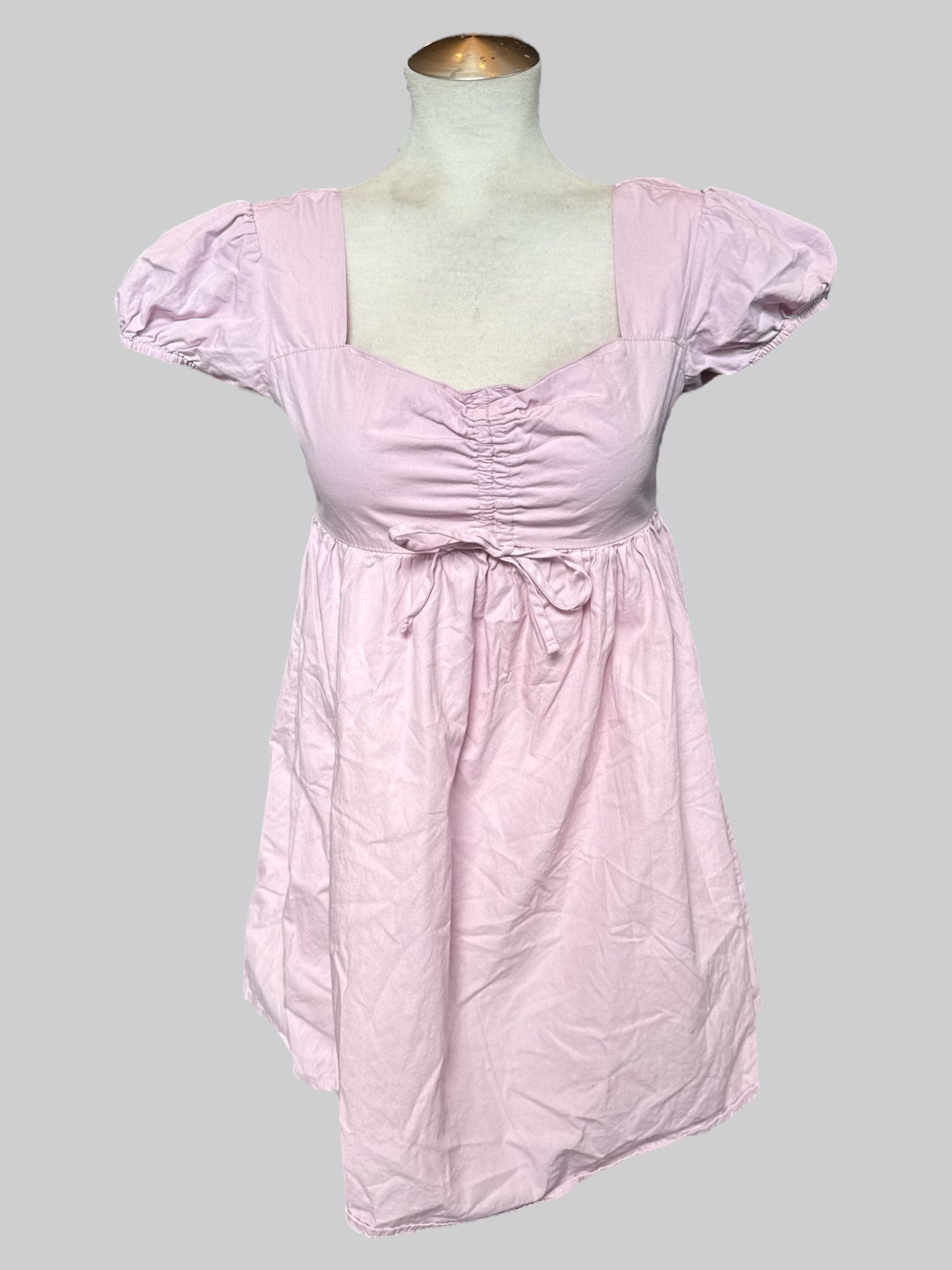 M Light pink short dress with shirred back, lots of pleating, and balloon sleeves