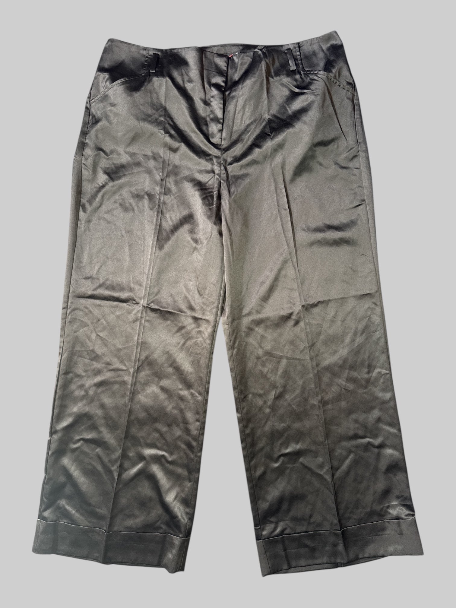 1X Black satin like pants with cuffed legs, pockets, and belt loops