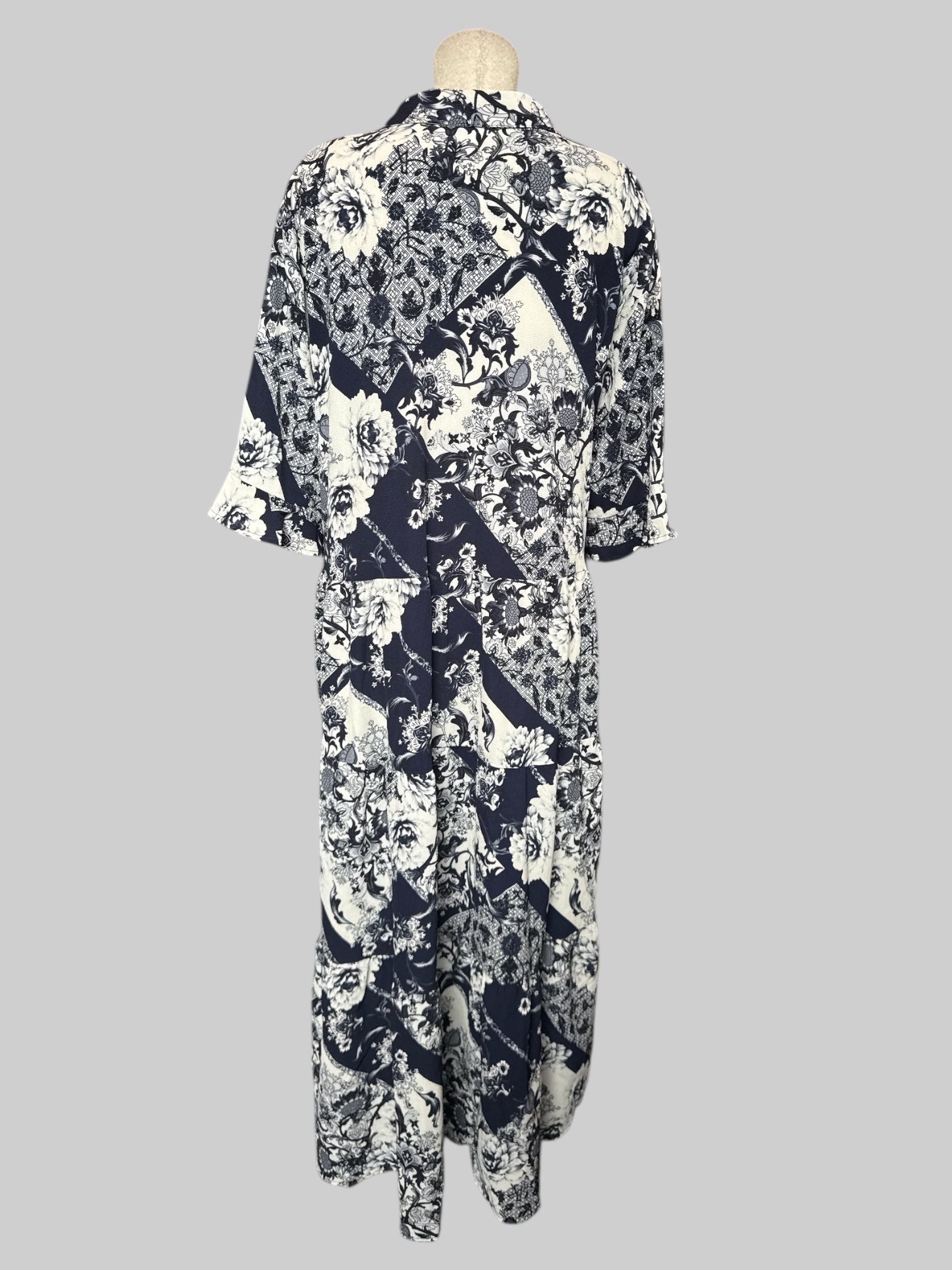 3X NWT Flowy blue button up tiered dress with white and blue multi pattern florals and geometric designs