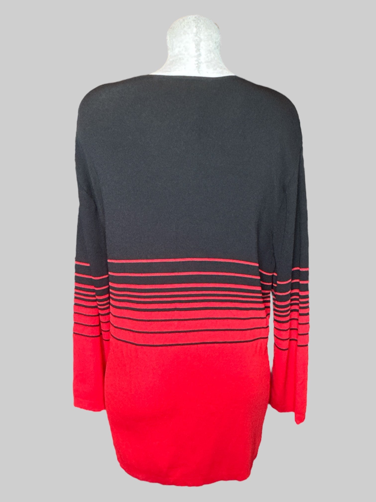 4X Vintage ribbed black and red striped top