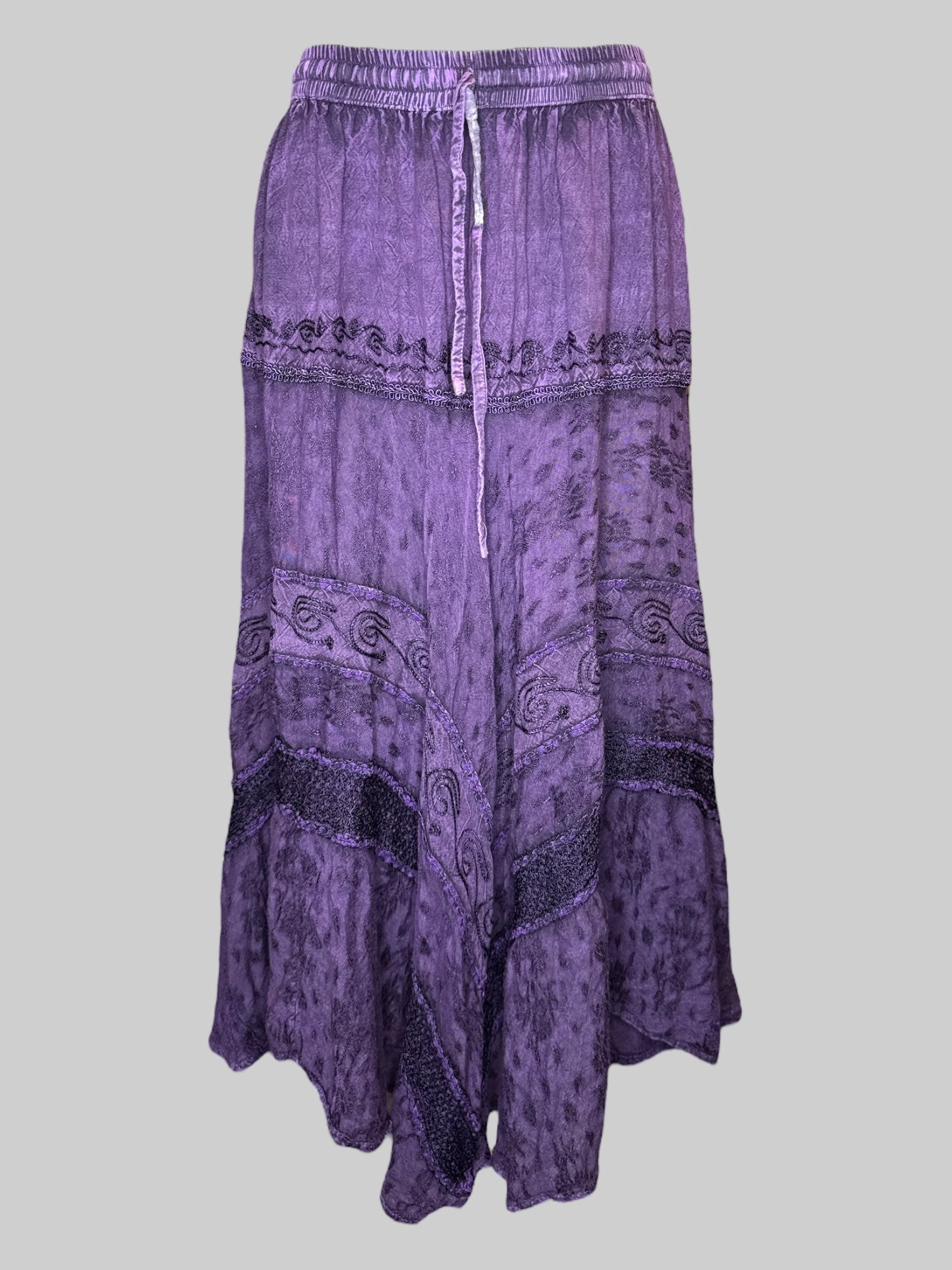 L Beautiful embroidery purple maxi skirt with elastic waistband