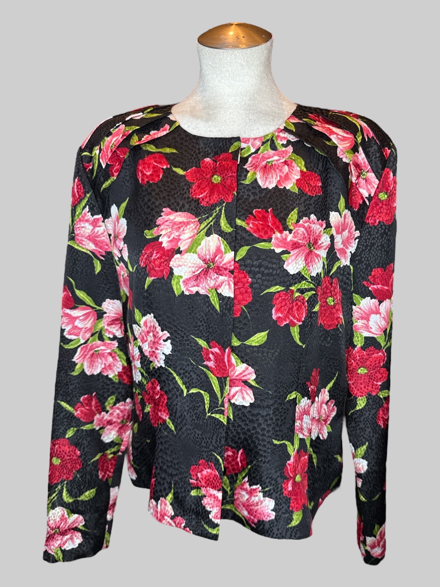 XL Vintage black textured button up top with pleating on shoulders and red, pink, and green florals