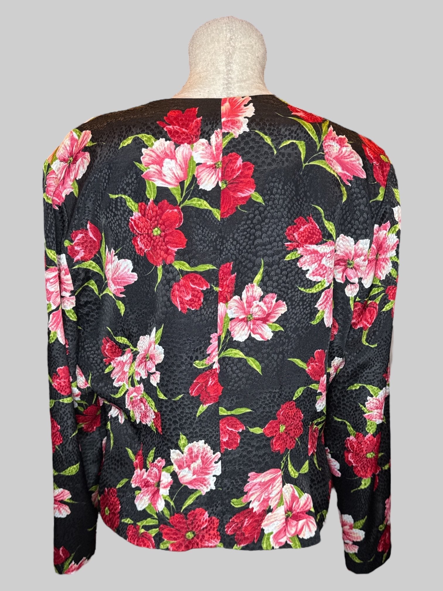 XL Vintage black textured button up top with pleating on shoulders and red, pink, and green florals