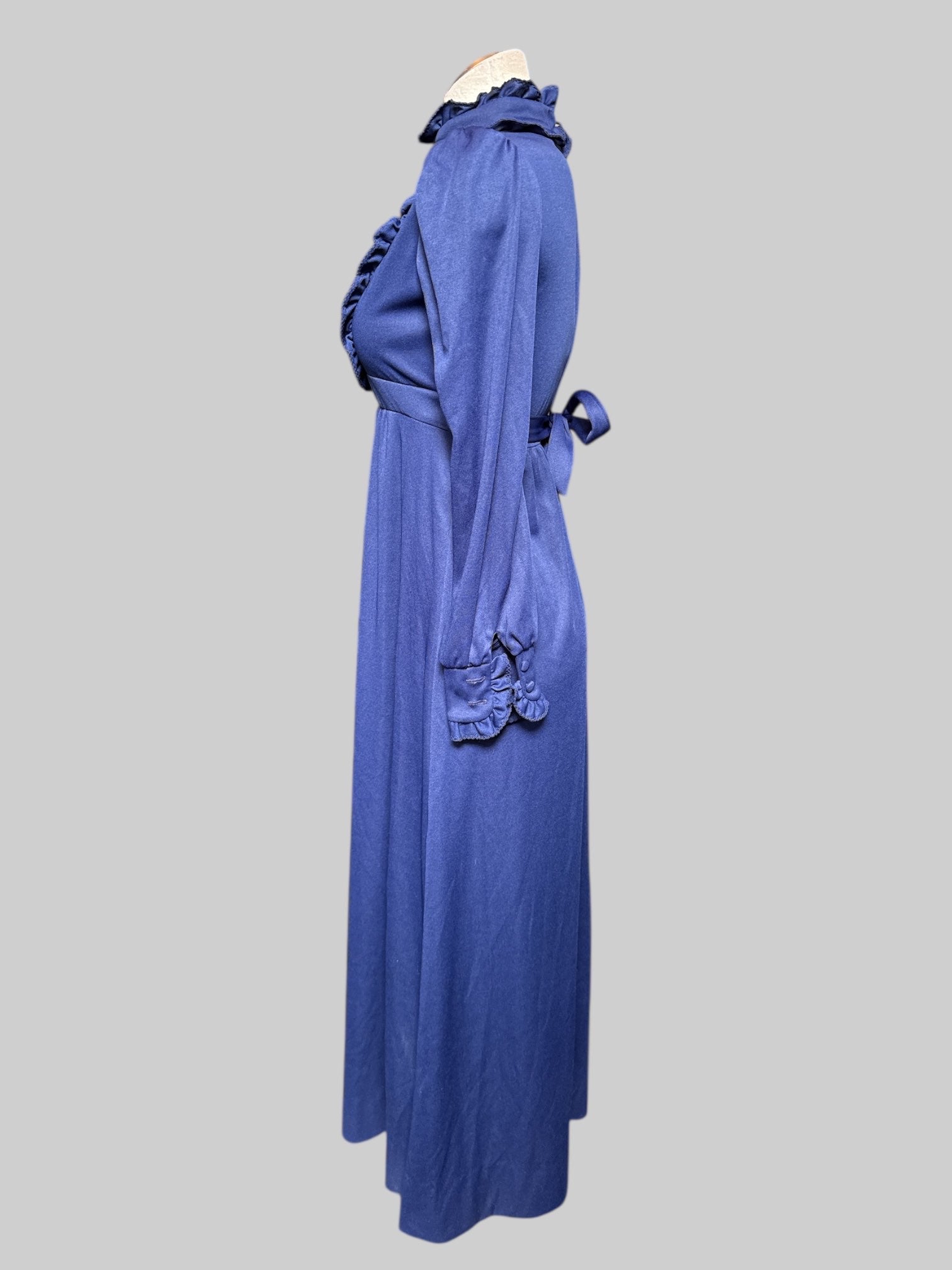 M Vintage navy blue dress with ruffles, pleating, and tie and zipper in the back