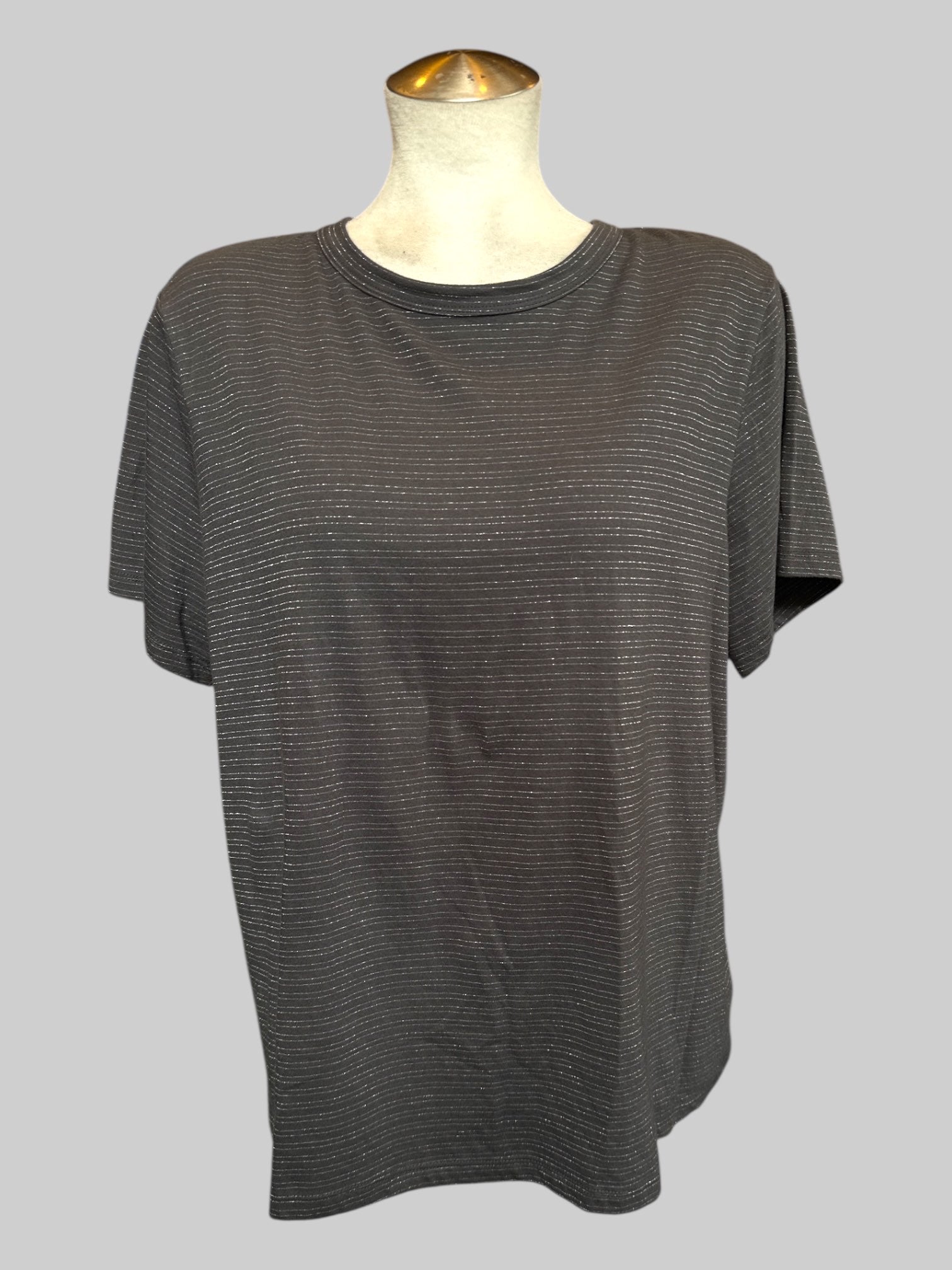 0X Grey and silver tinsel striped t shirt