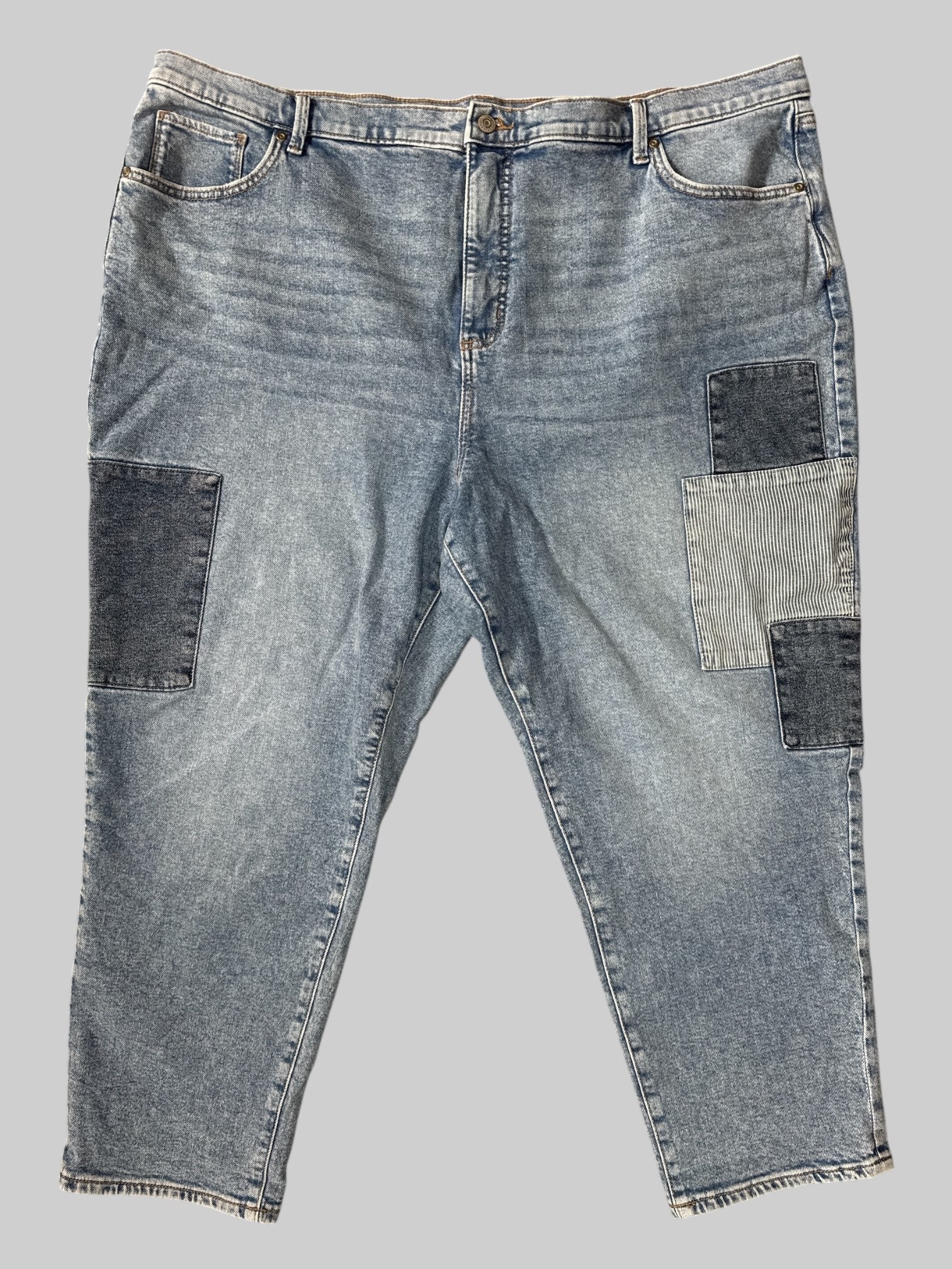 2X Denim jeans with pockets, belts, and patchwork design