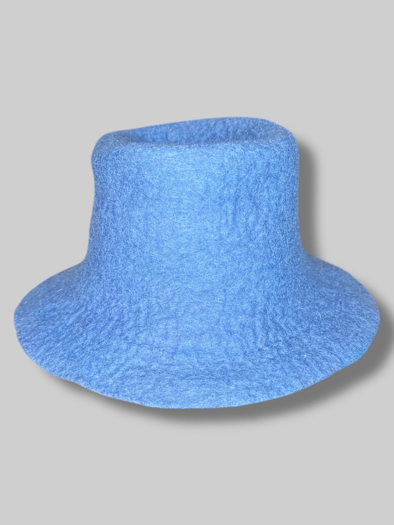 Light blue felt hat with brim