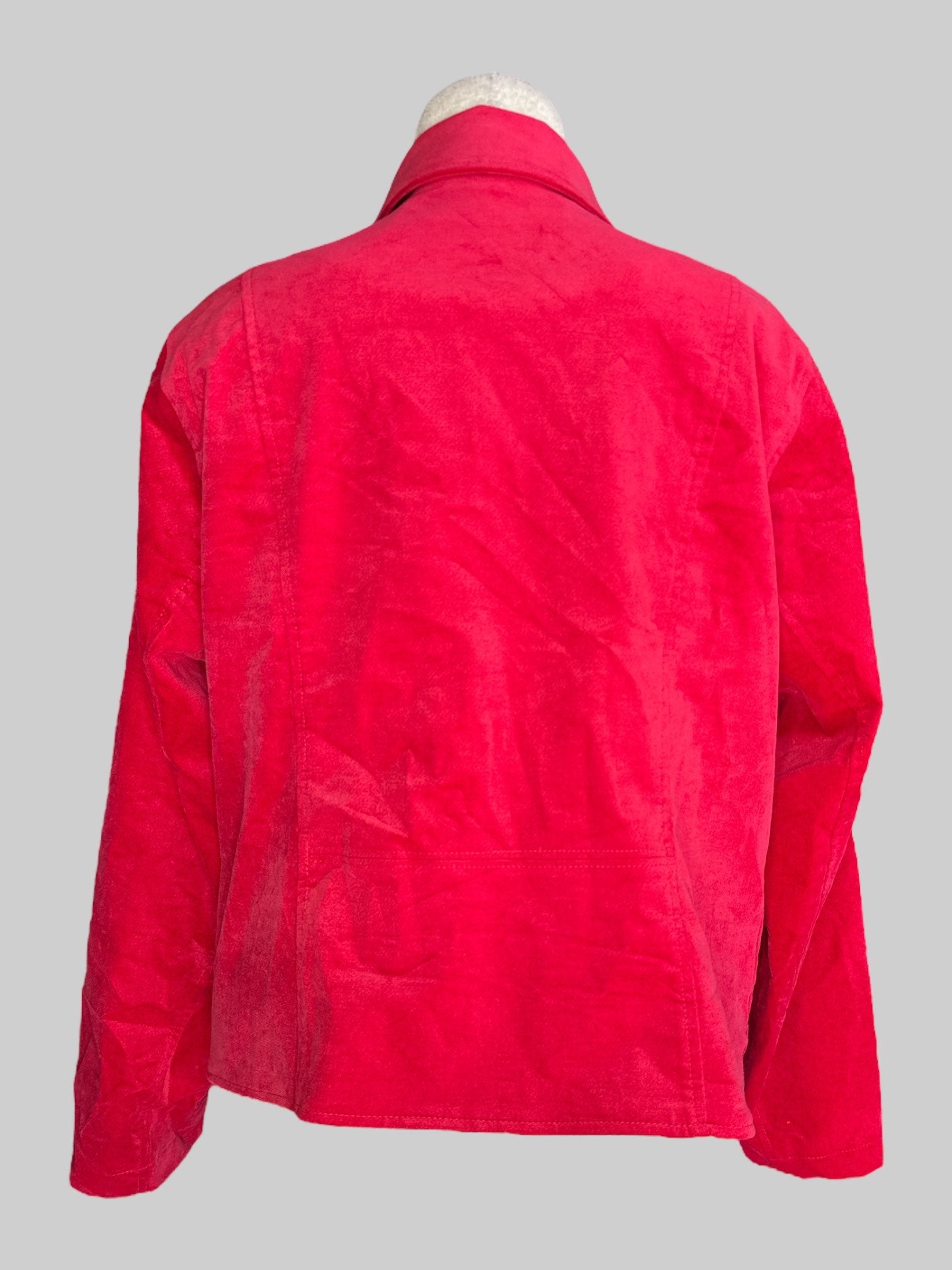 2X Red velour zip up jacket with collar, zipper pockets, and diagonal zipper
