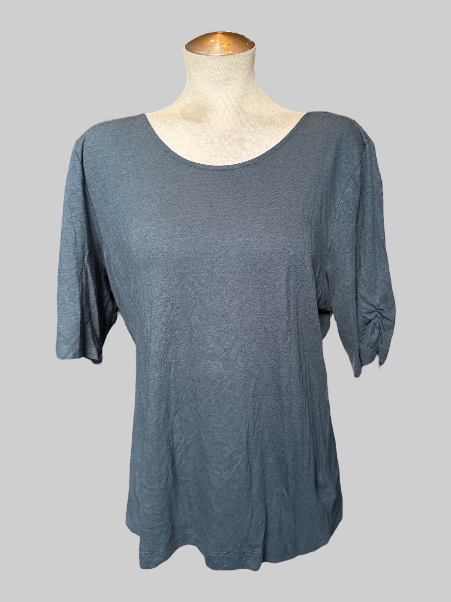 2X NWT Greyish blue short sleeve top with Open back and small ruching on sleeves