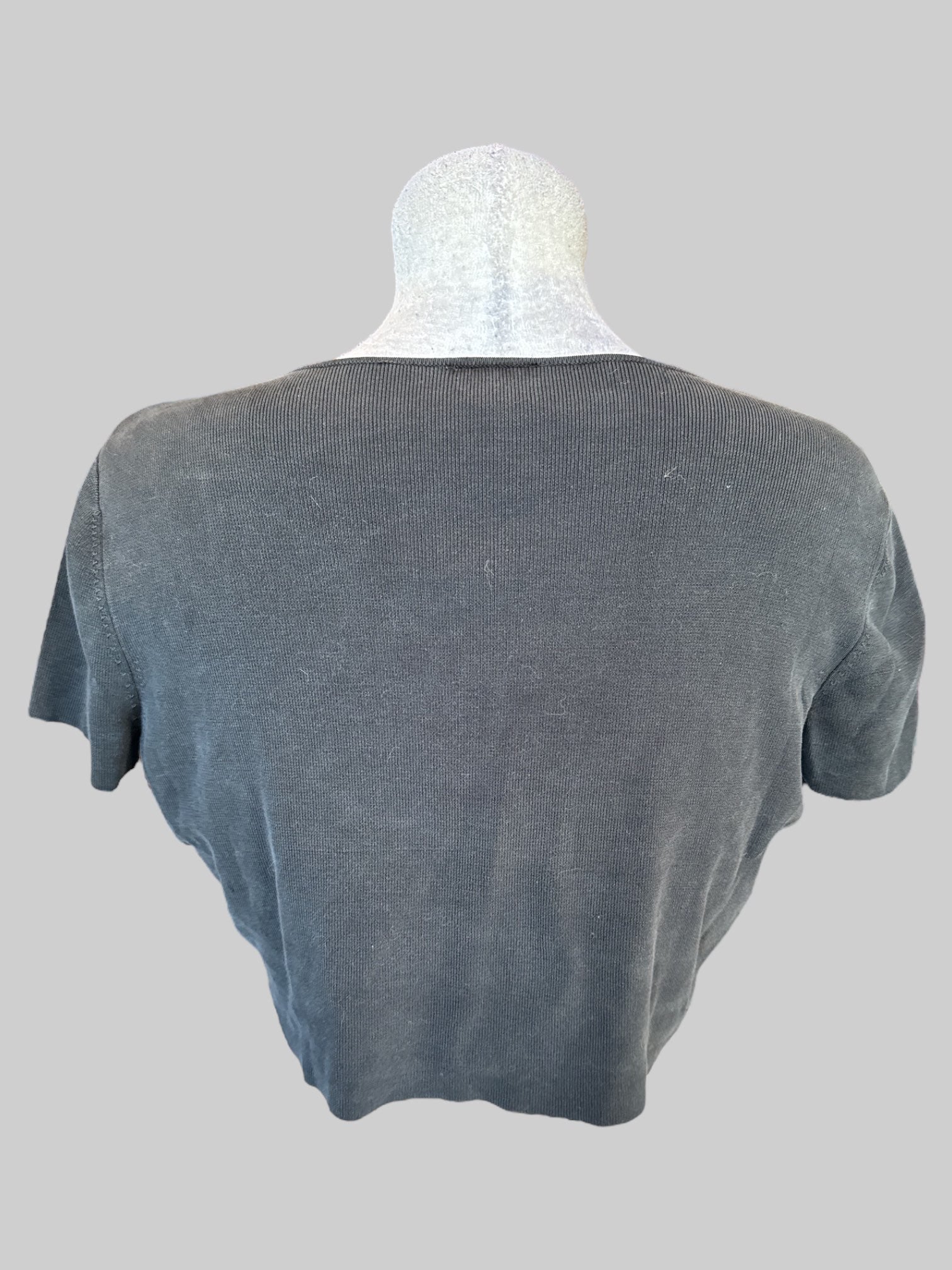 L Black cropped short sleeve cardigan