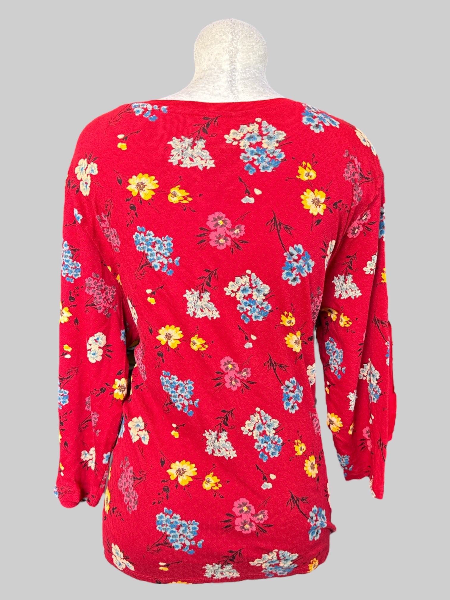 5X Red long sleeve shirt with blue, yellow, pink, black and white florals