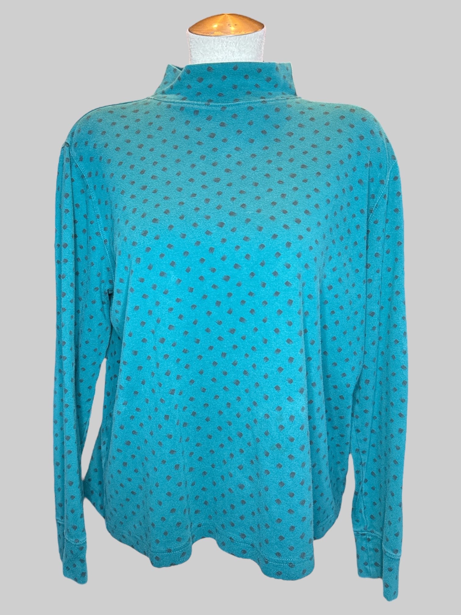 0X Blue turtleneck with brown spots