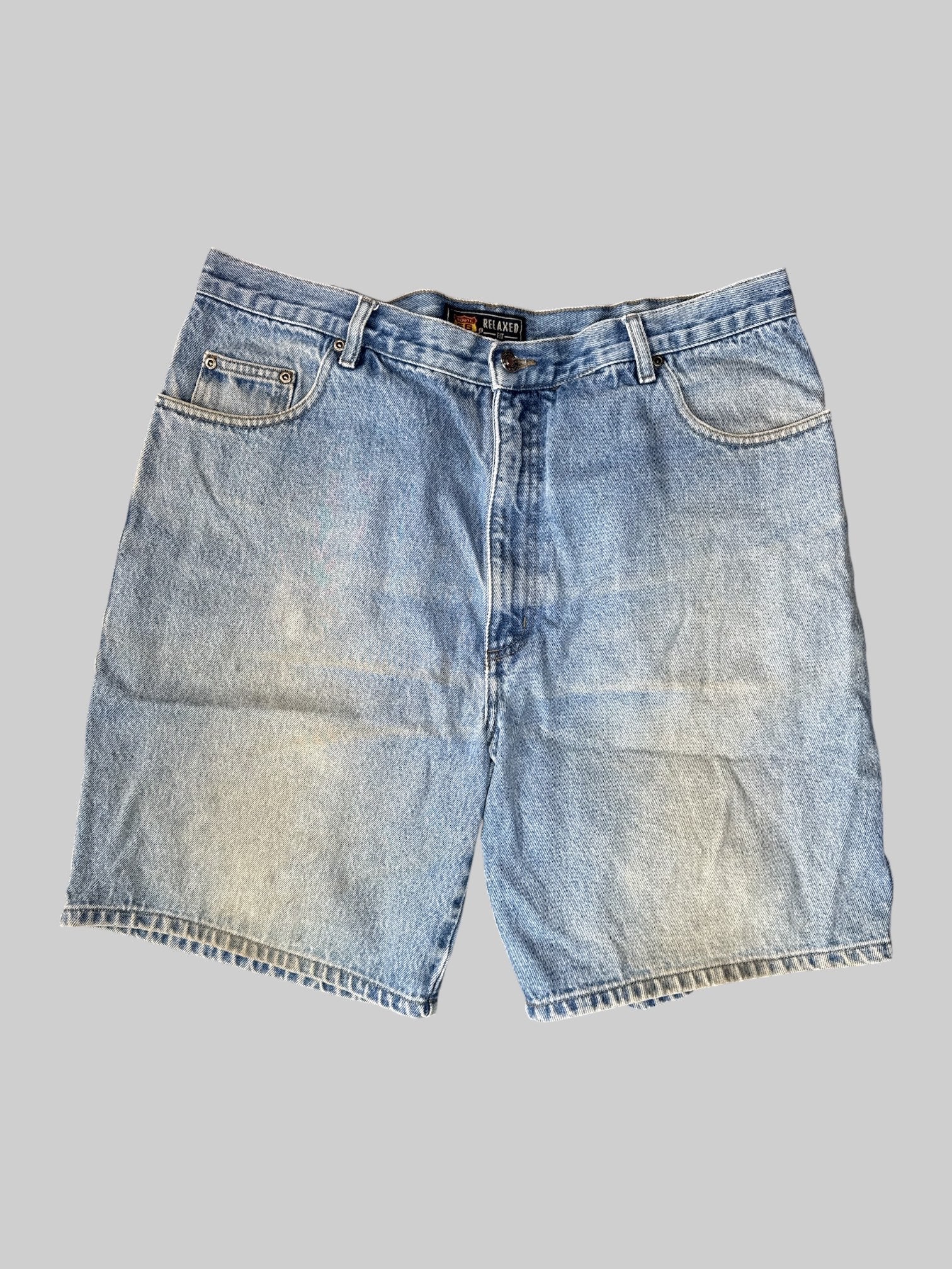 XL Vintage denim shorts with pockets, and belt loops