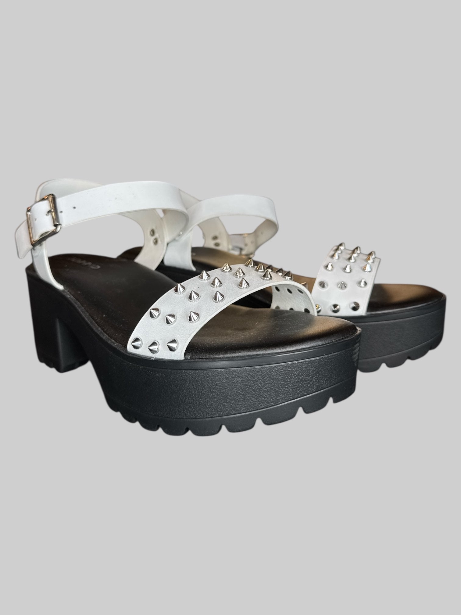 Size 8.5 NWT black wedge heels with white ankle strap and white studded strap