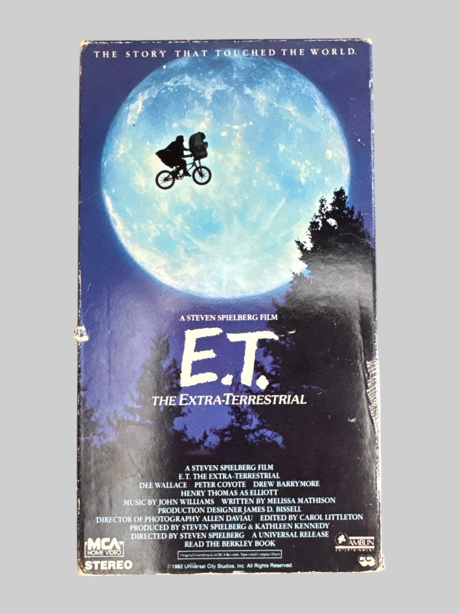 E.T. movie VHS tape (not tested)