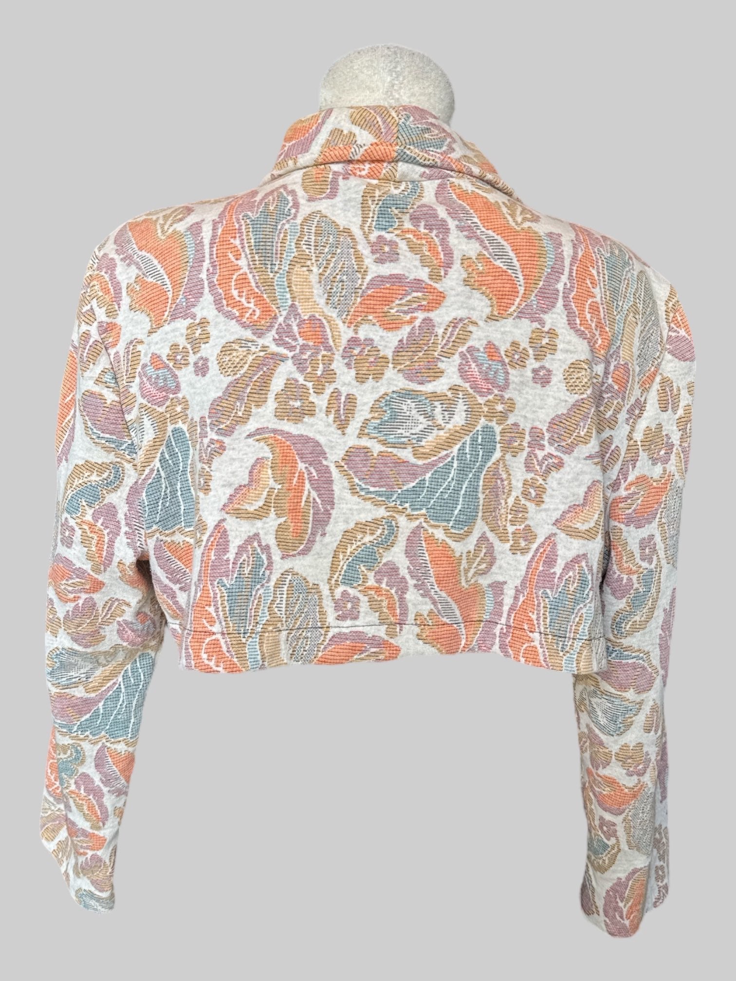 XL Vintage multicolor upholstery style pattern cropped cardigan