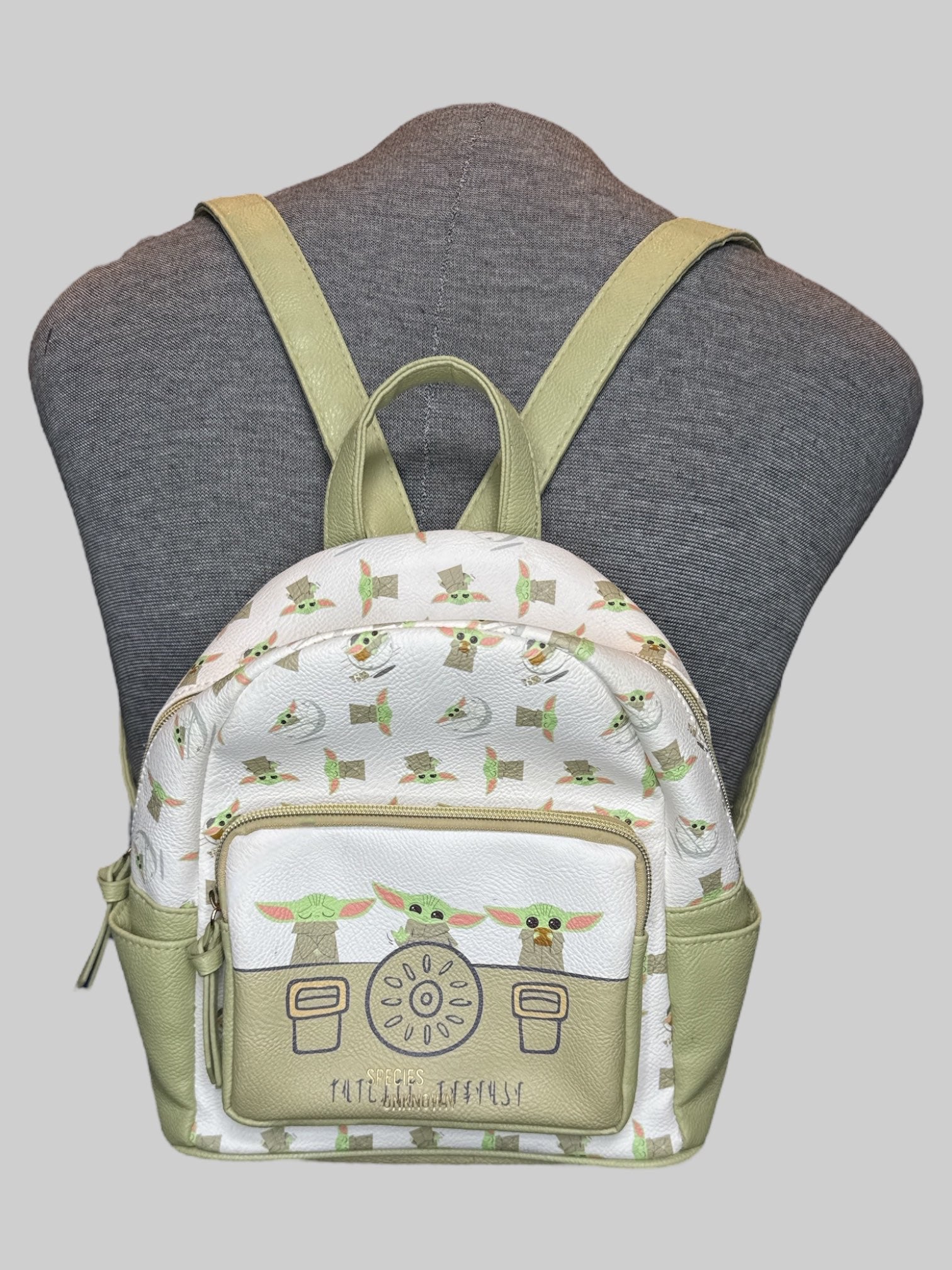 Star Wars baby Yoda mini backpack