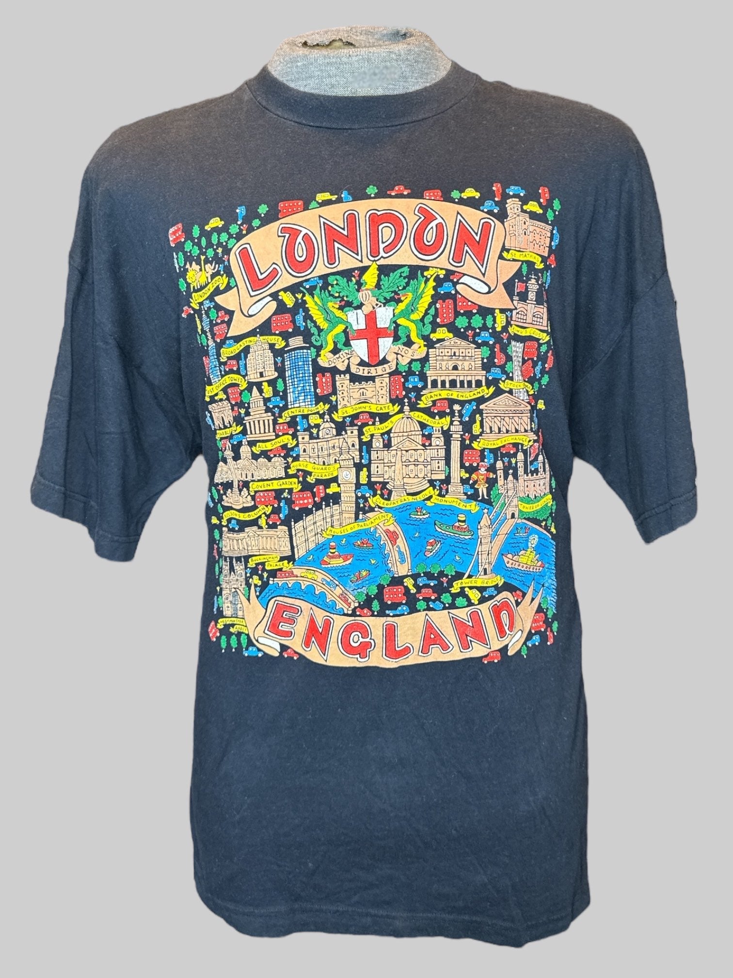 2X Vintage black t shirt with London England graphic