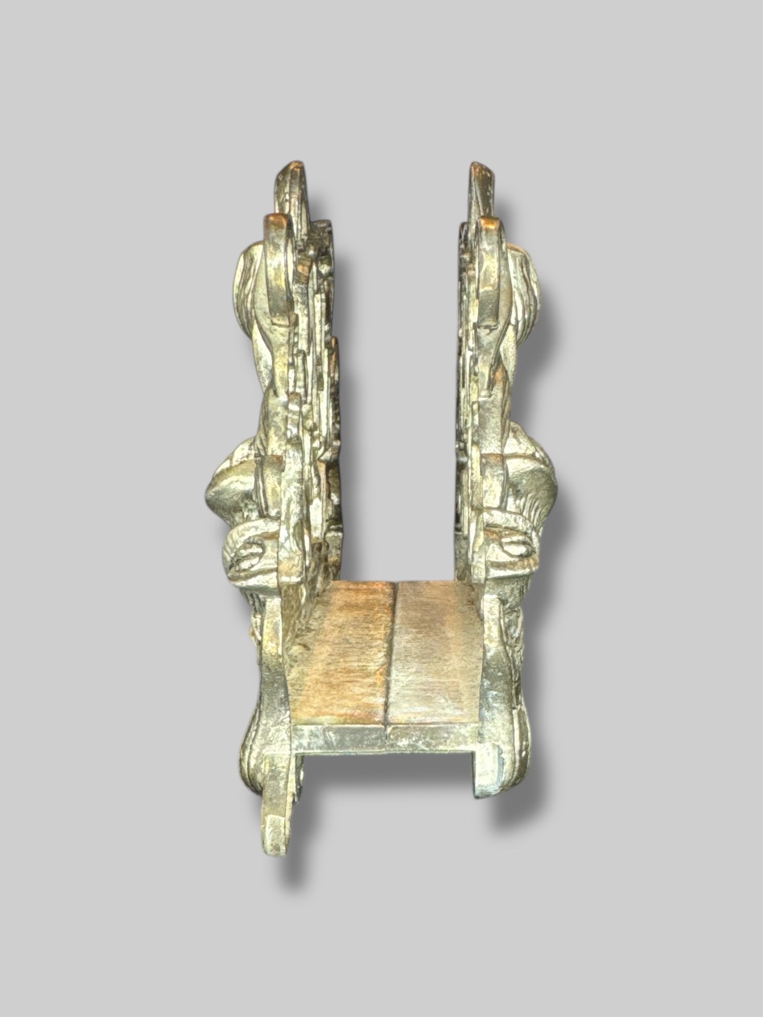 Heavy napkin holder with roses