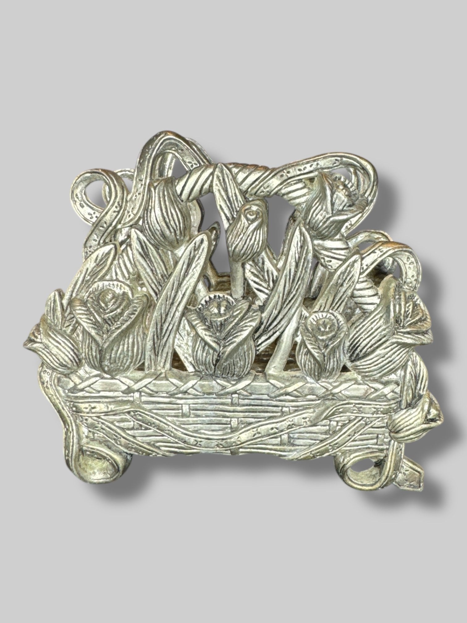 Heavy napkin holder with roses