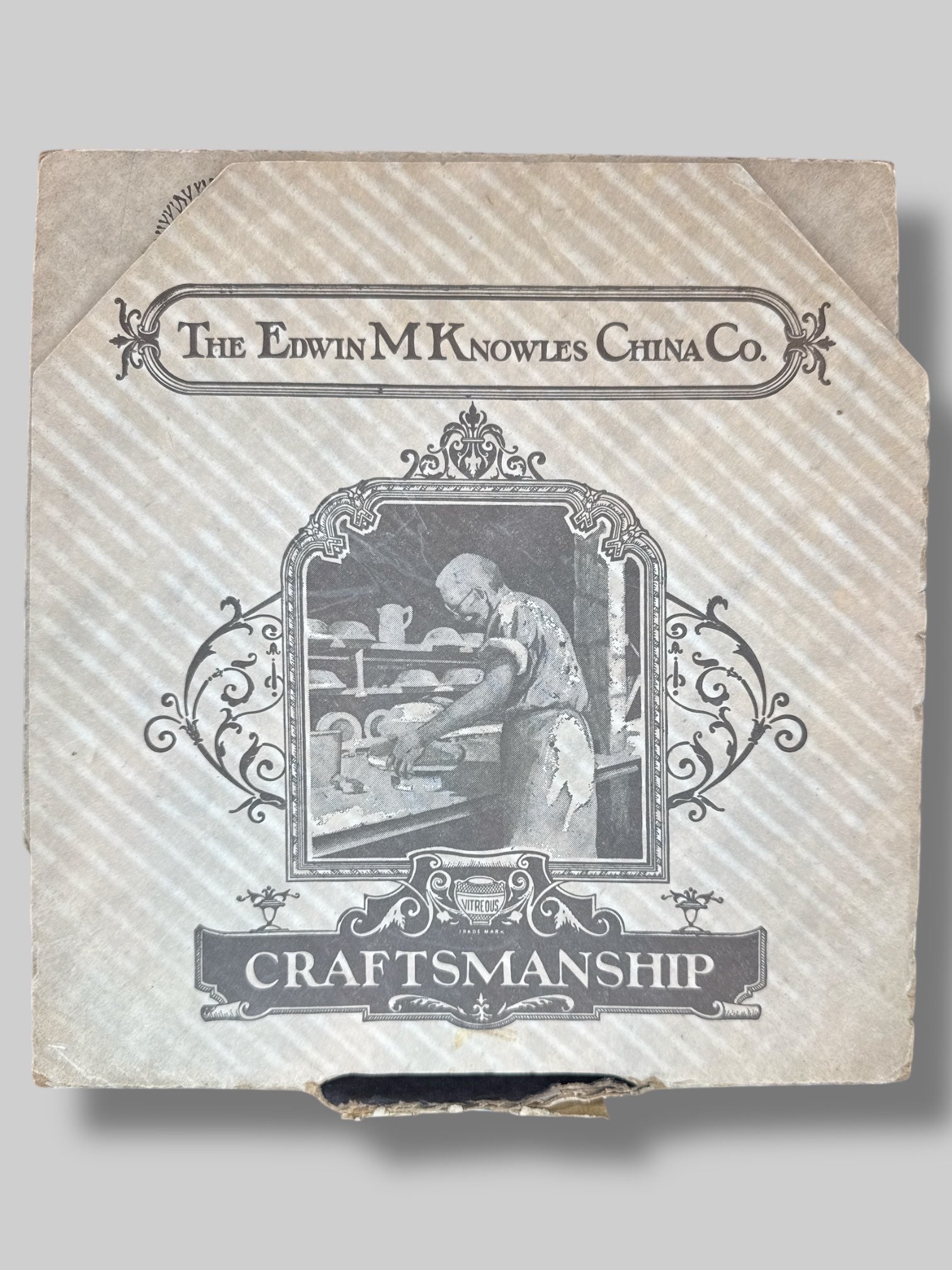 River Shore “A Kiss for Mother” giraffe plate
