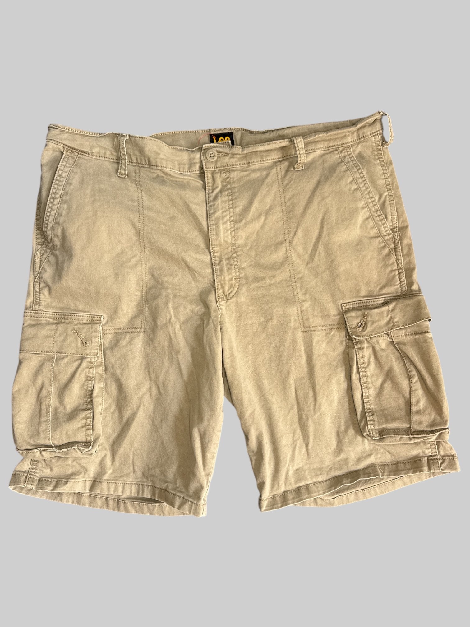 0X Khaki colored cargo pants
