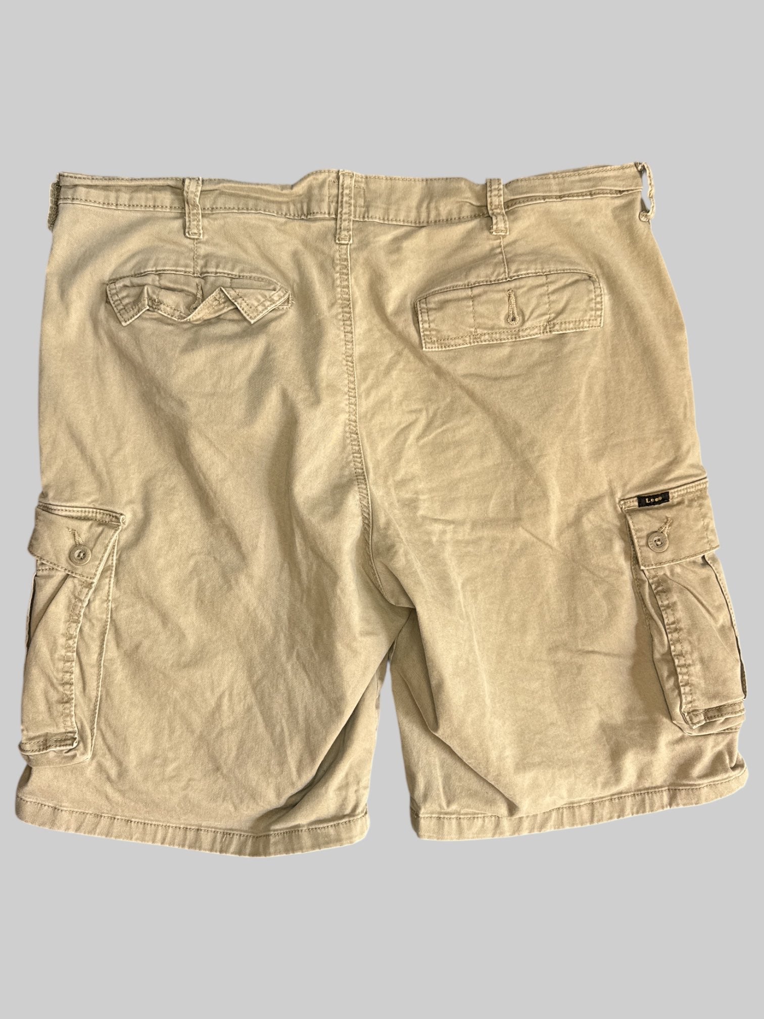 0X Khaki colored cargo pants