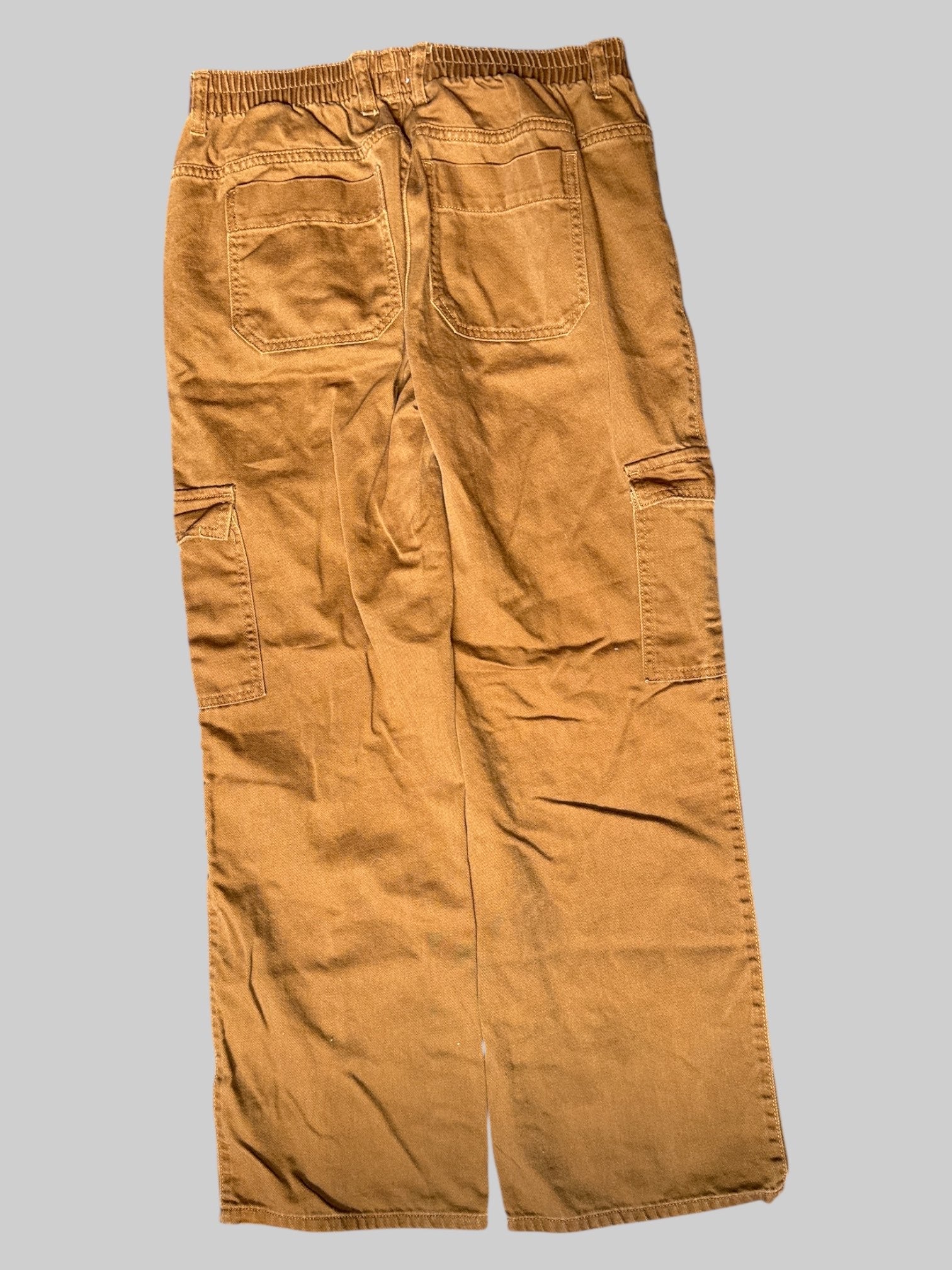 L Brown cargo style pants