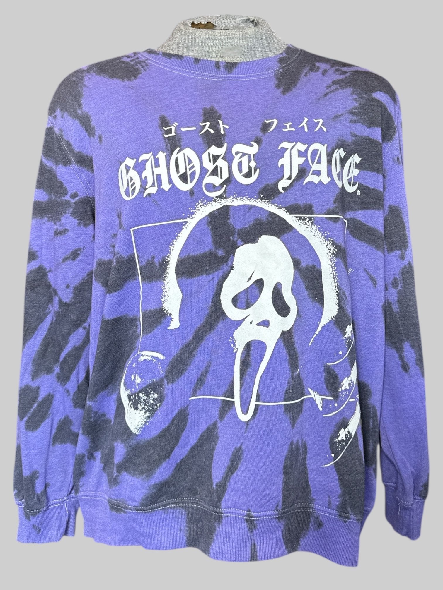 2X Purple and black tie-dye ghost face pullover sweater