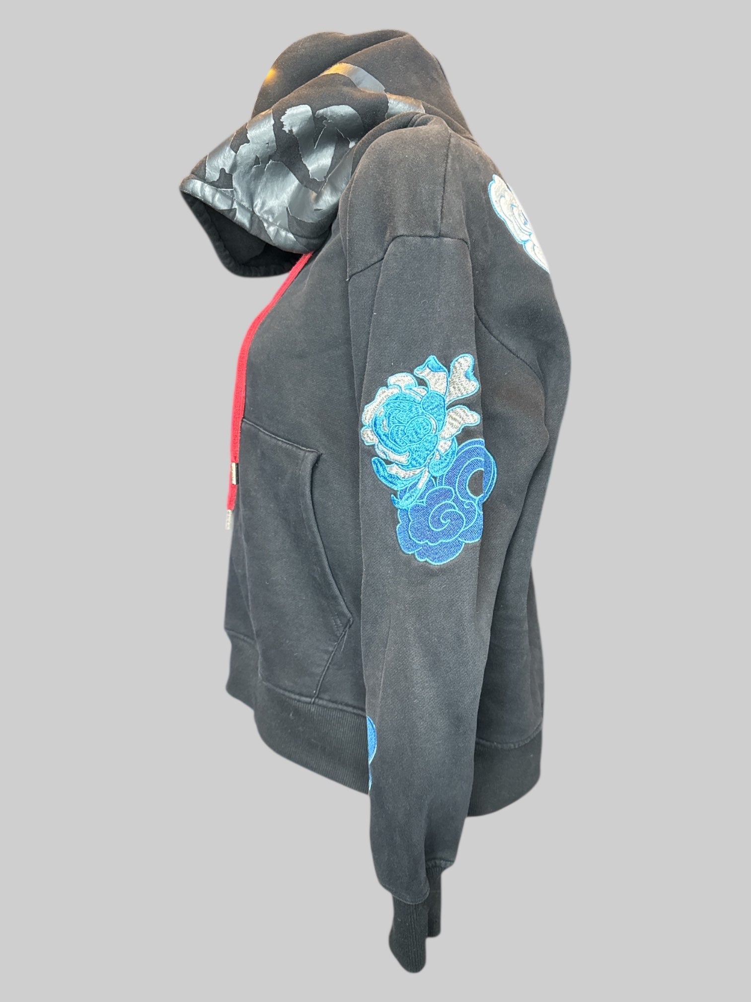 L Black hoodie sweatshirt with beautiful embroidery on back and sleeve