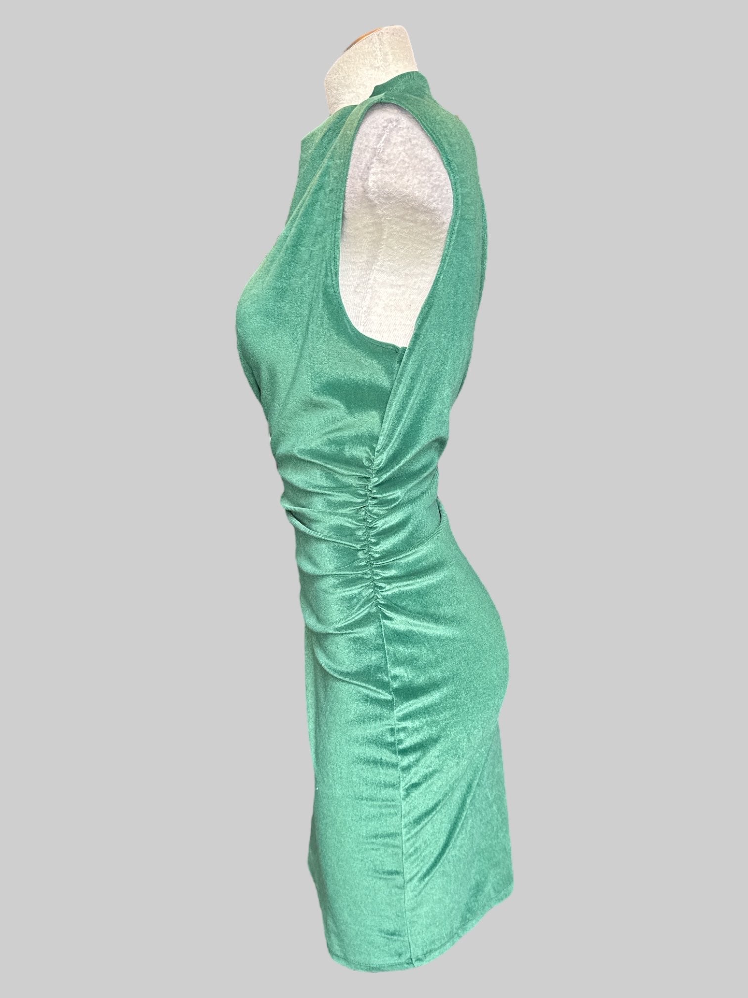 2X Green velvet sleeveless body con dress with ruching on sides and mock neck
