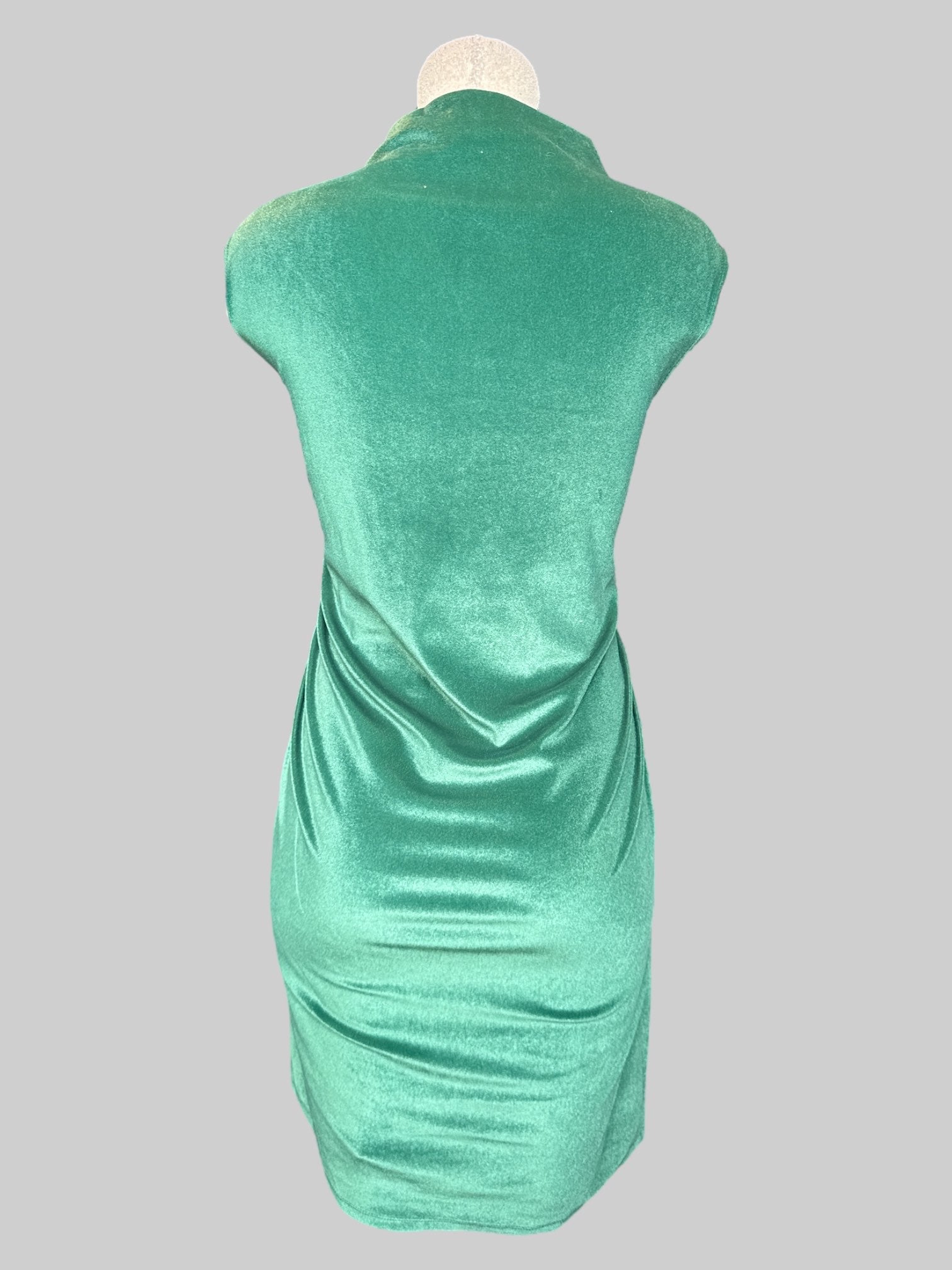 2X Green velvet sleeveless body con dress with ruching on sides and mock neck