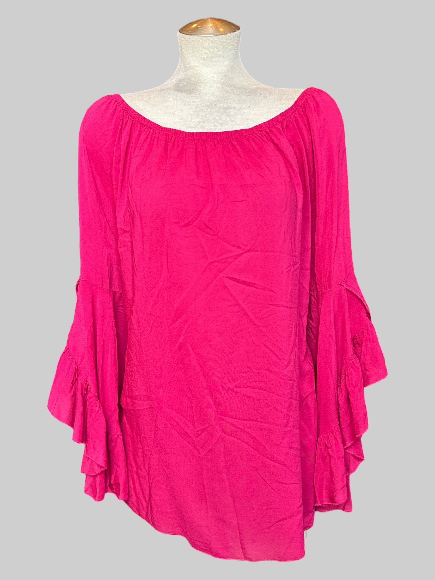 4X pink flowy top with flowy ruffled sleeves
