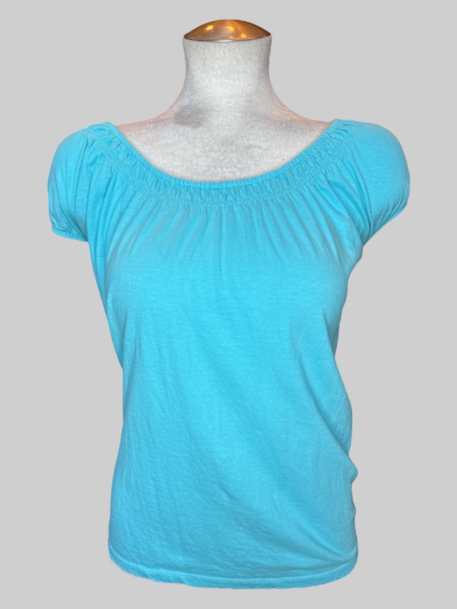 4X light blue top with shirred chest