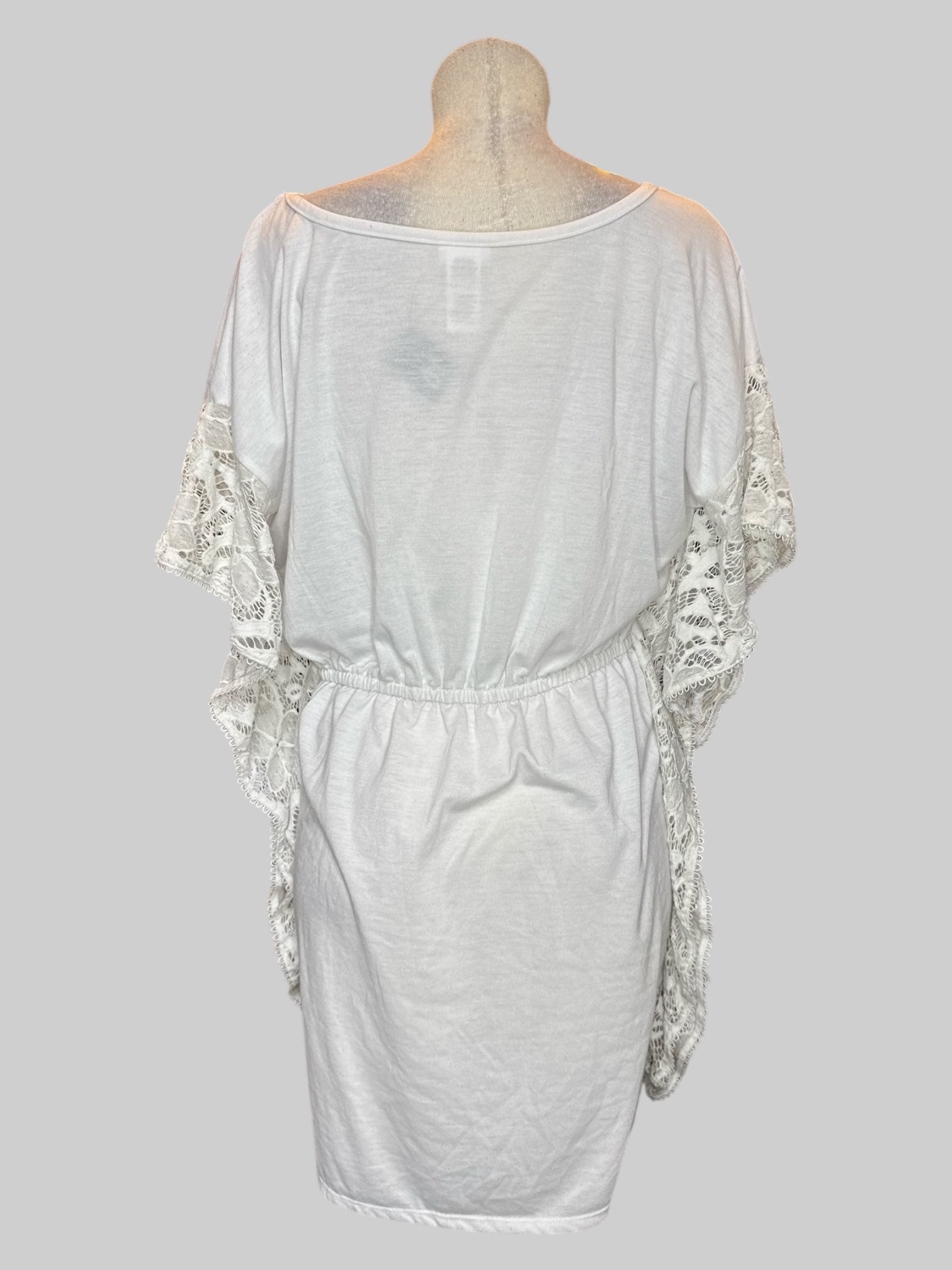 0X white cover-up with lots of lace and drawstring waistband