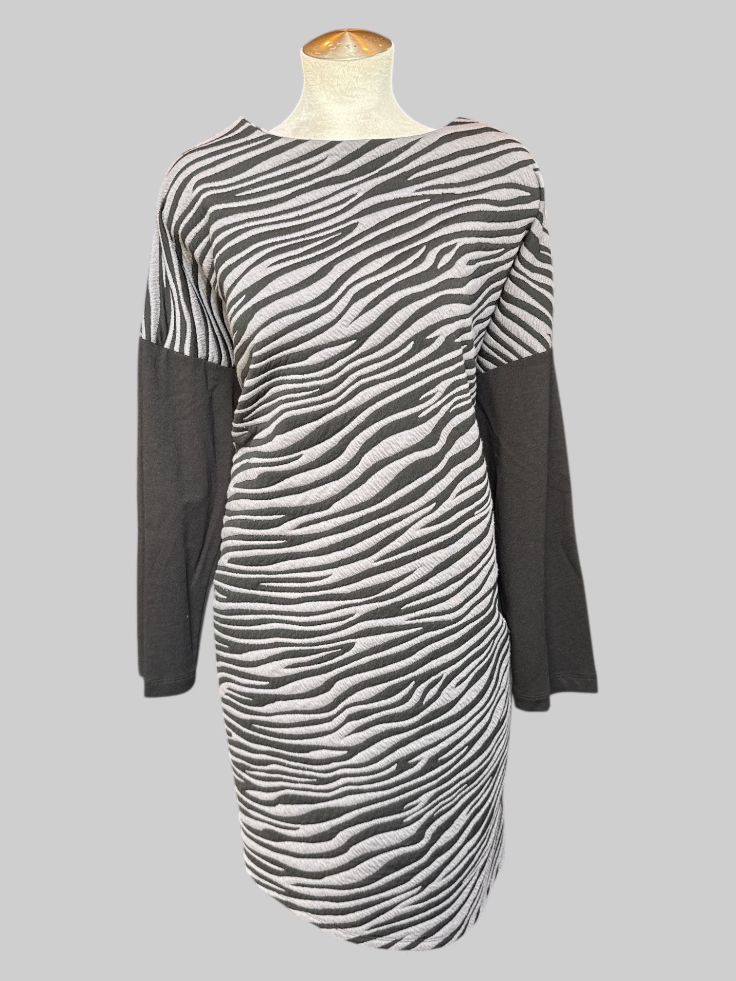 2X black and gray zebra print dress