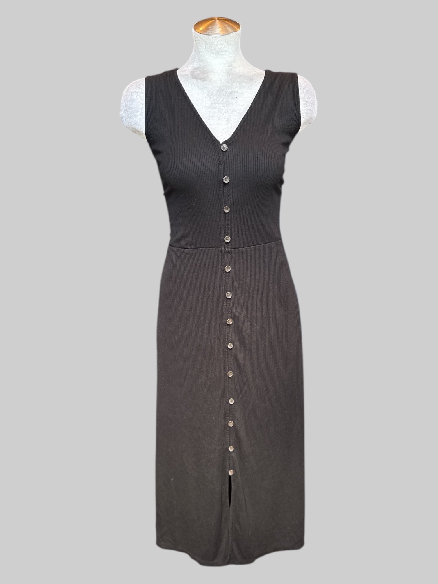 3X black ribbed button up sleeveless dress