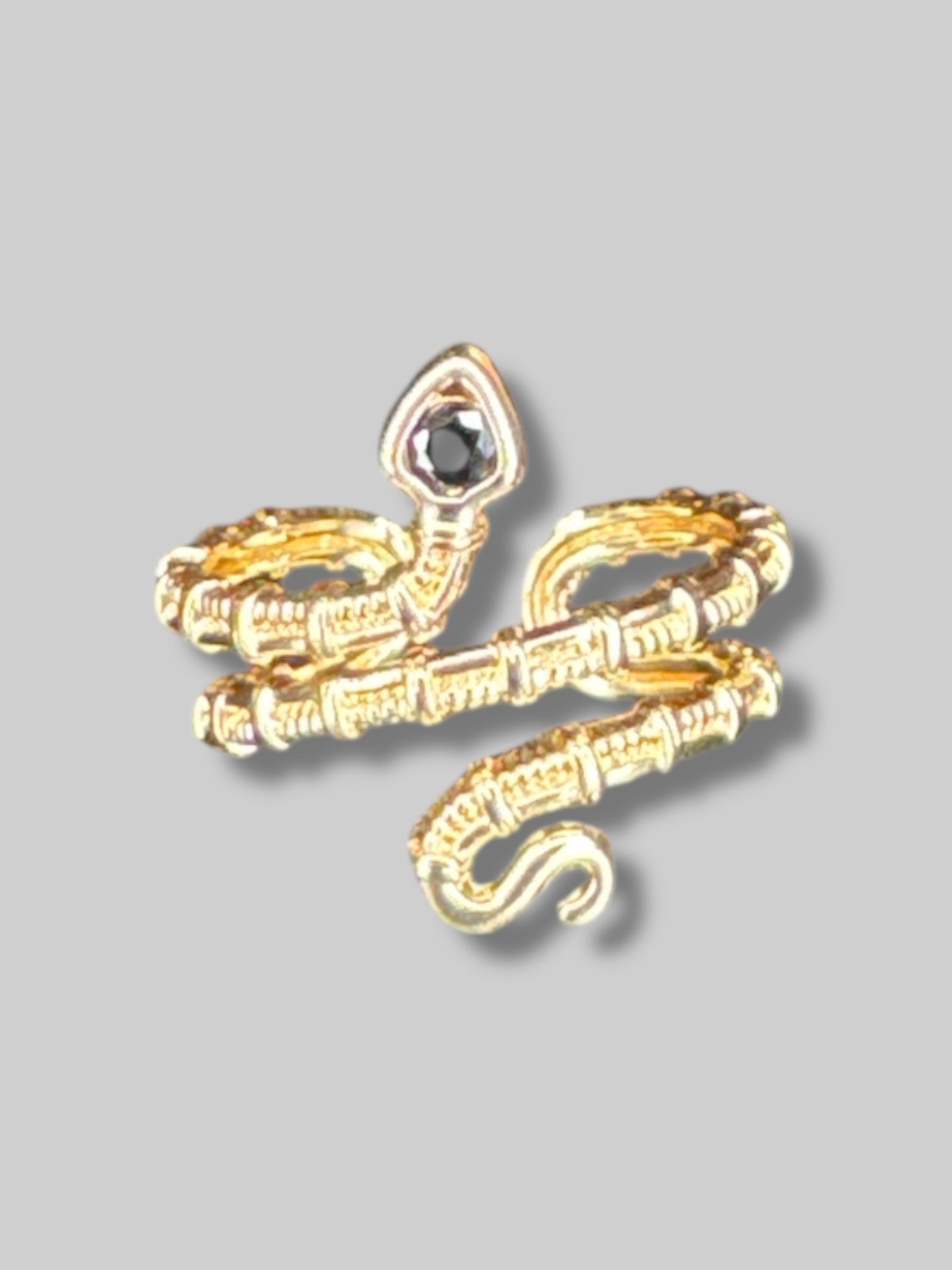 Adjustable gold color snake ring