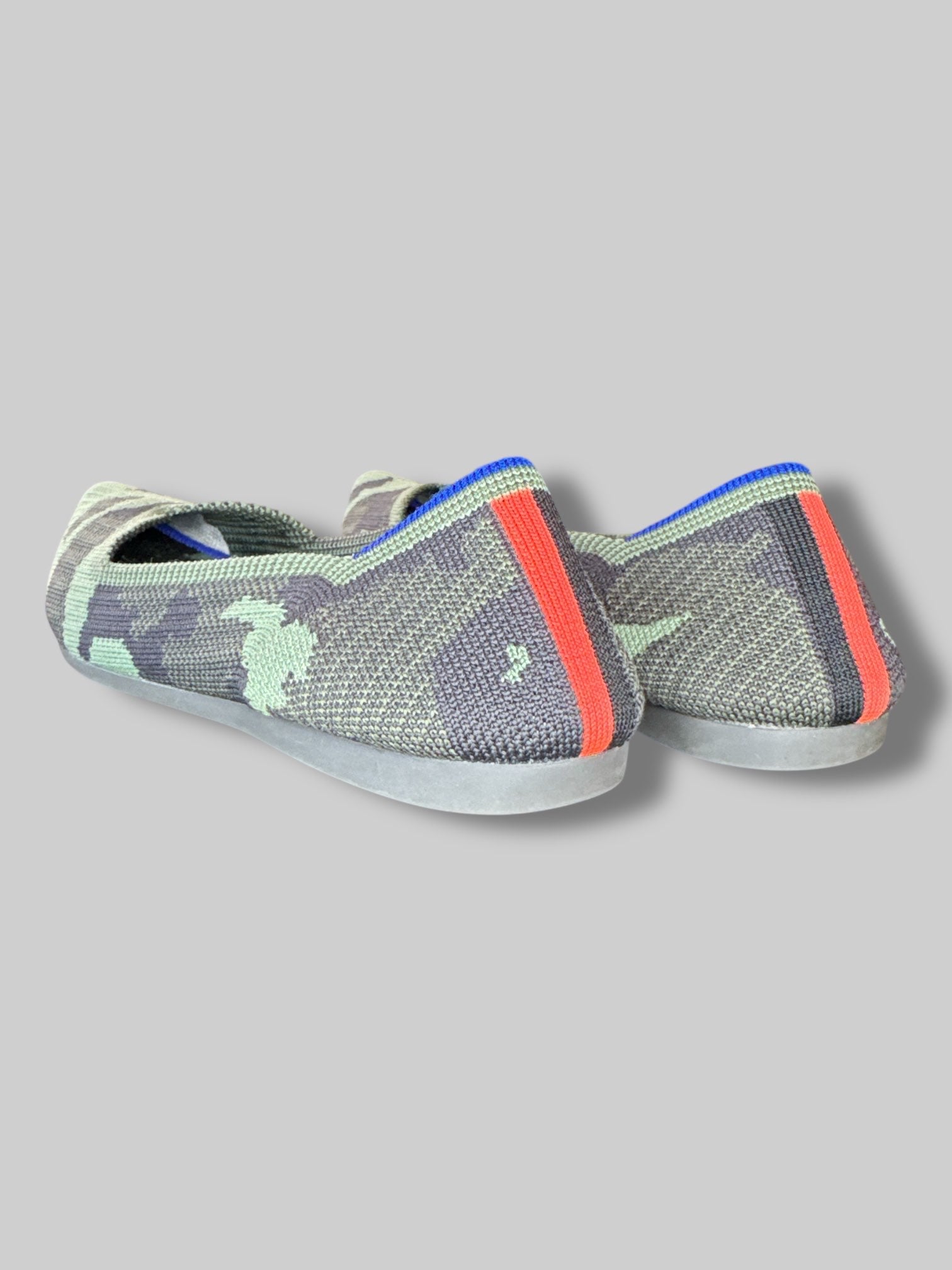 Rothy’s green camo pointed flats size 6.5