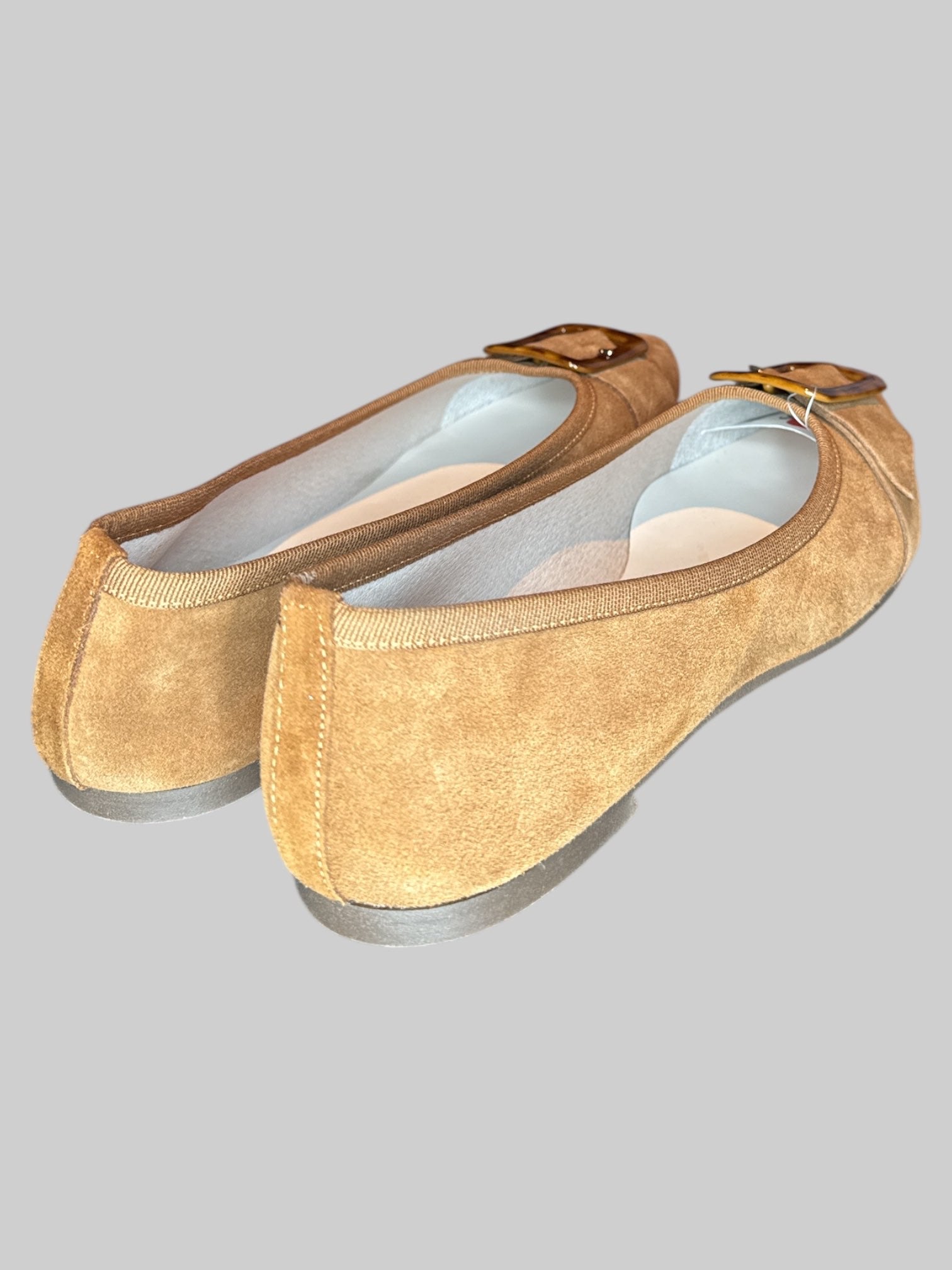 NWT genuine leather brown flats with buckle size 9.5