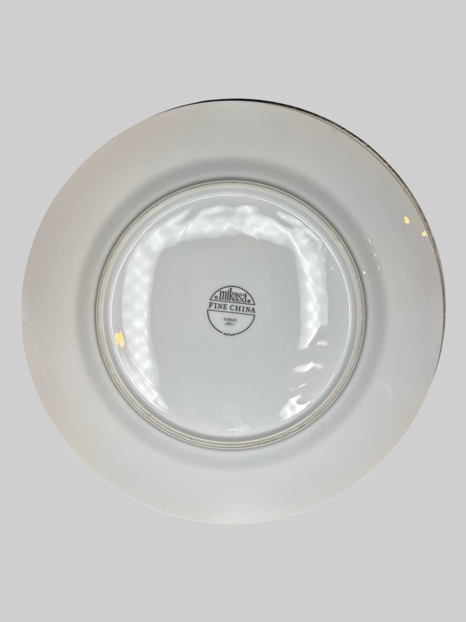 $15 11in set of 7 vintage fine china plates