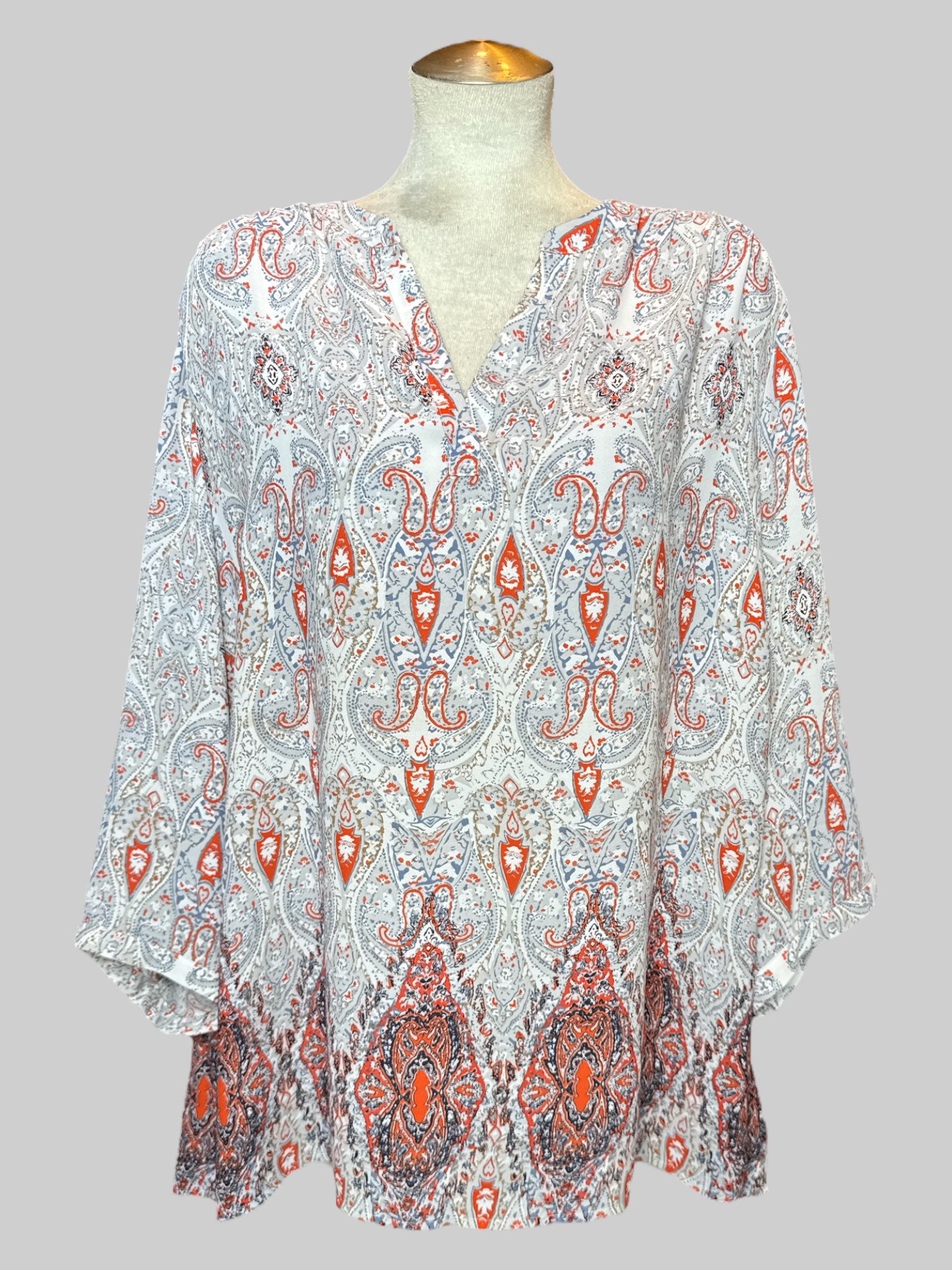 3X flowy white top with multicolor paisley and geometric patterns