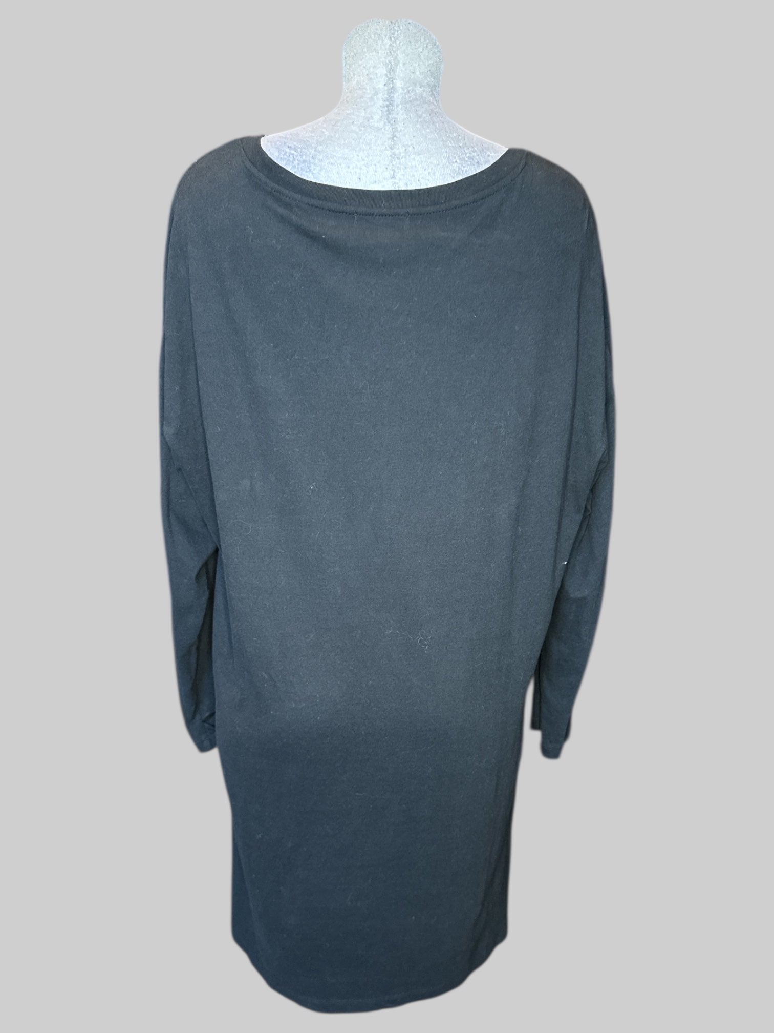 1X Black long sleeve skeleton tunic top