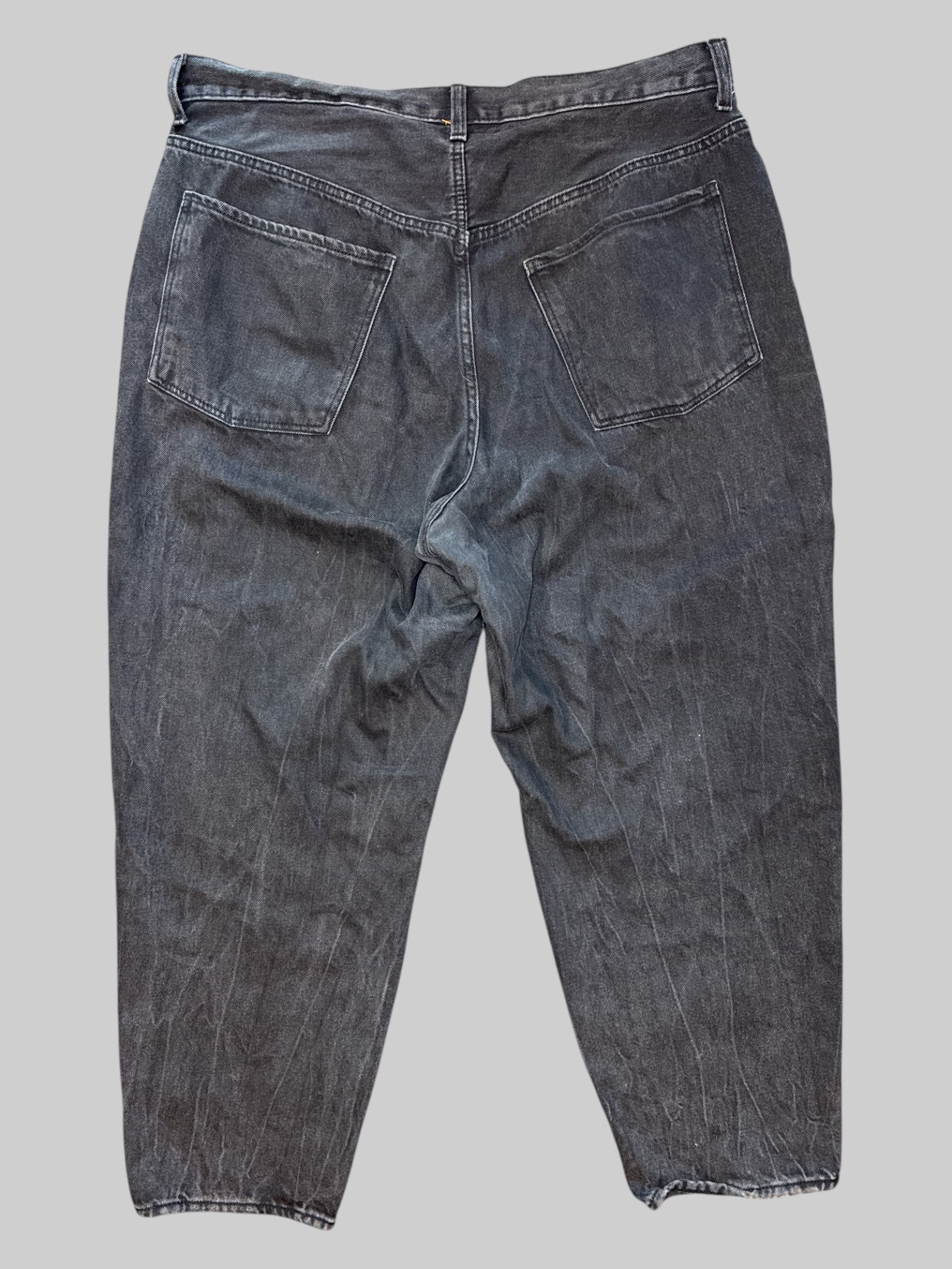 0X Black acid wash extra high rise balloon jeans