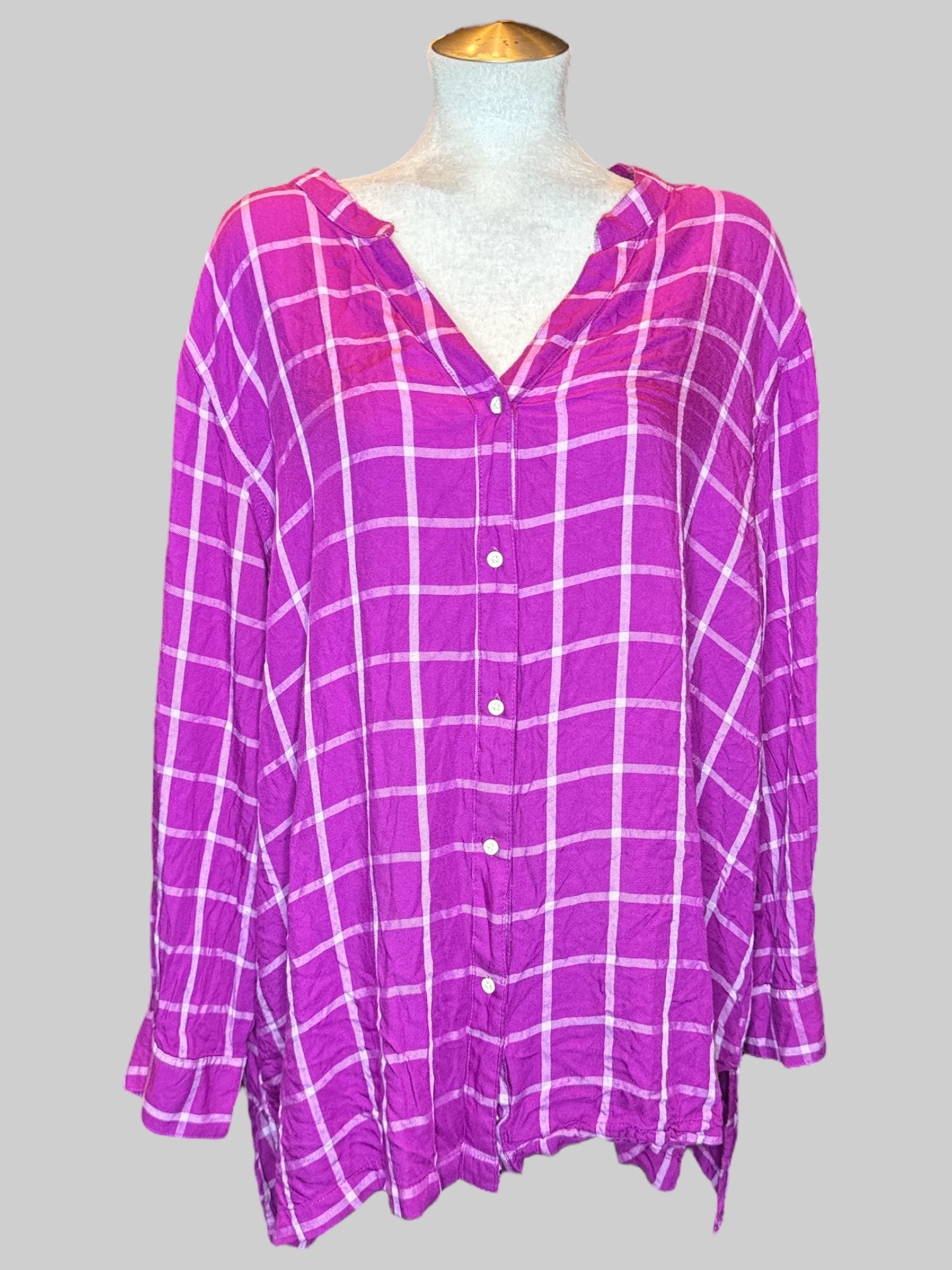 3X Magenta and white checkered button up